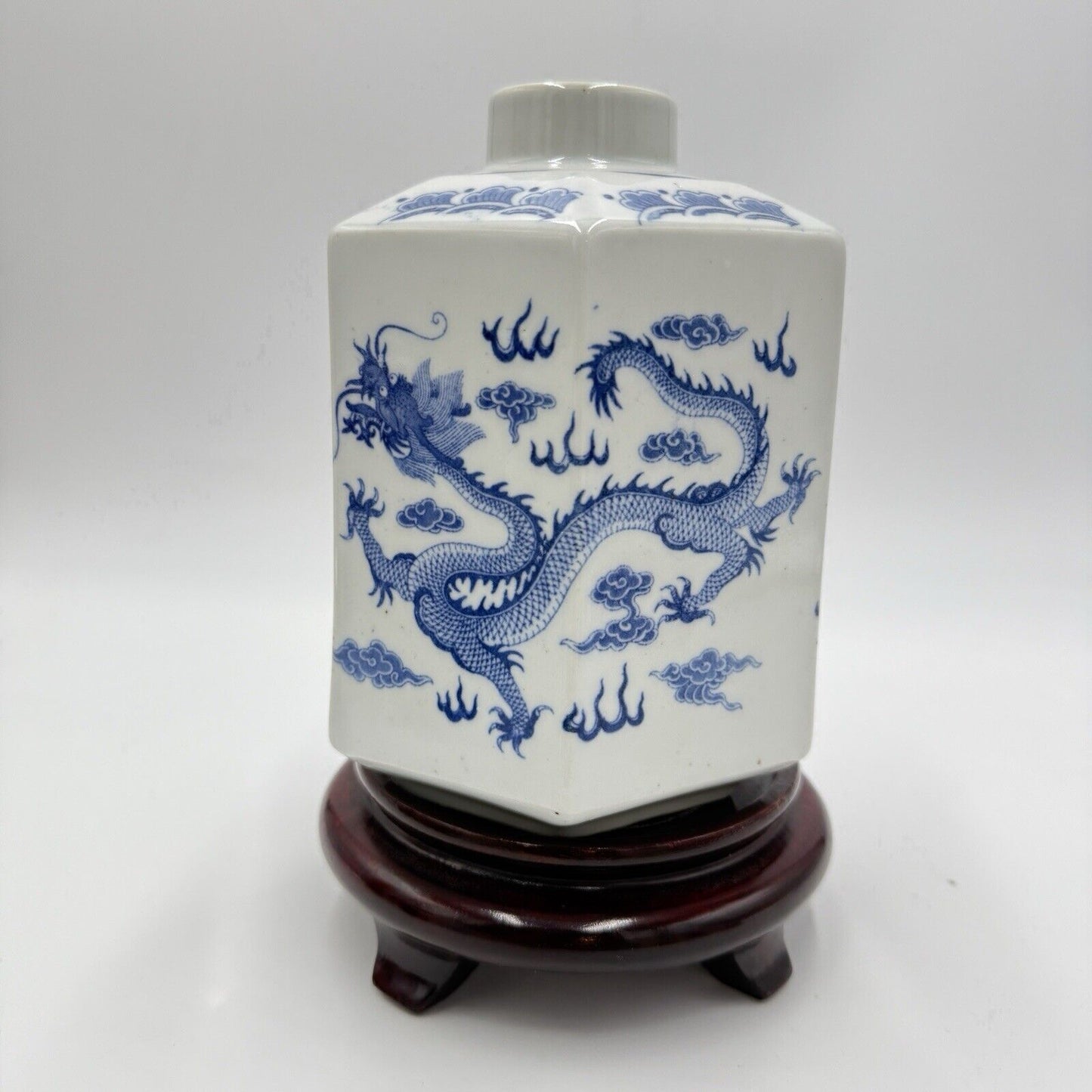 18th-C Chinese Qianlong Imperial Mark Porcelain Hexagonal White Blue Dragon Vase