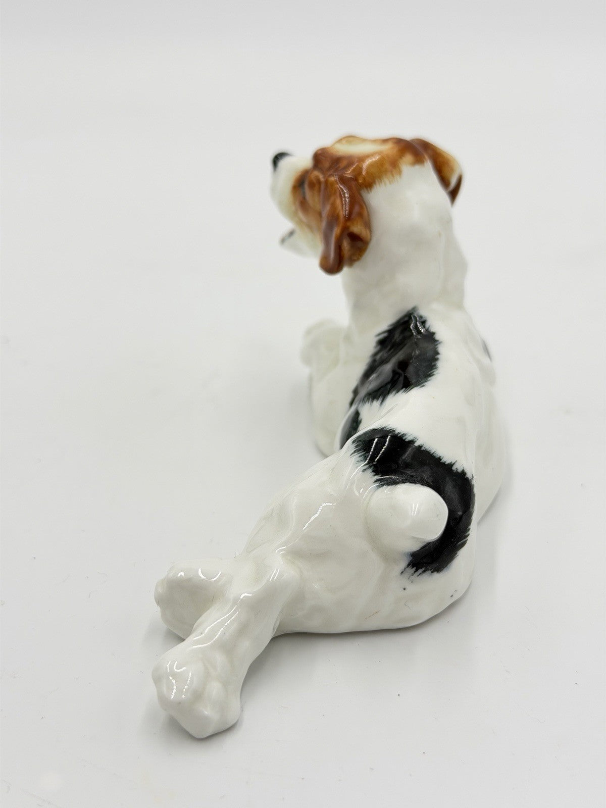 Royal Doulton Jack Russell Dog Figurine Lying Painted Model (HN1101) Figurine