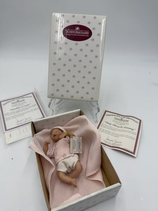 The Ashton Drake Galleries Reborn Miniature Doll Handful Of Love 4” Box /COA