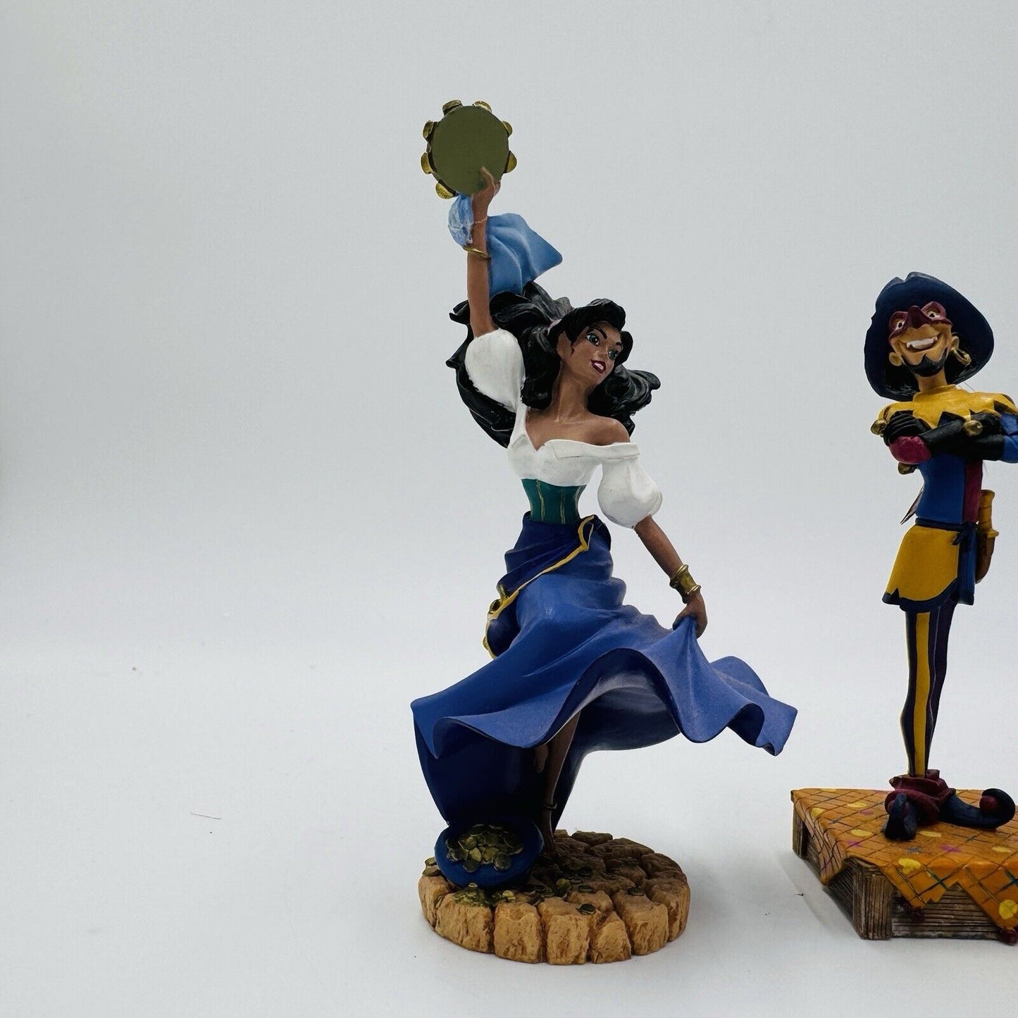 Vintage Disney HUNCHBACK OF NOTRE DAME Enesco  Figurines 4 Pieces Resin Rare