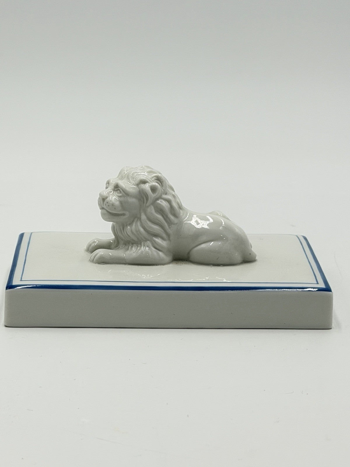 Nymphenburg Porcelain Germany Bavarian Lion Blue Border Antique Figurine