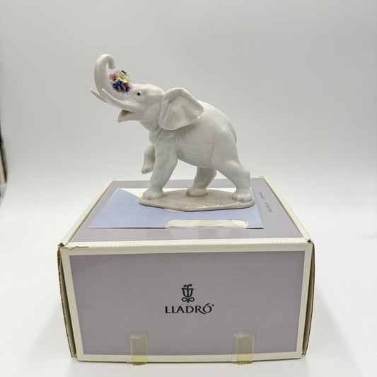 Lladro Spain Lucky’s Call Elephant #6461 Porcelain MINT W/Box Figurine Floral 5”