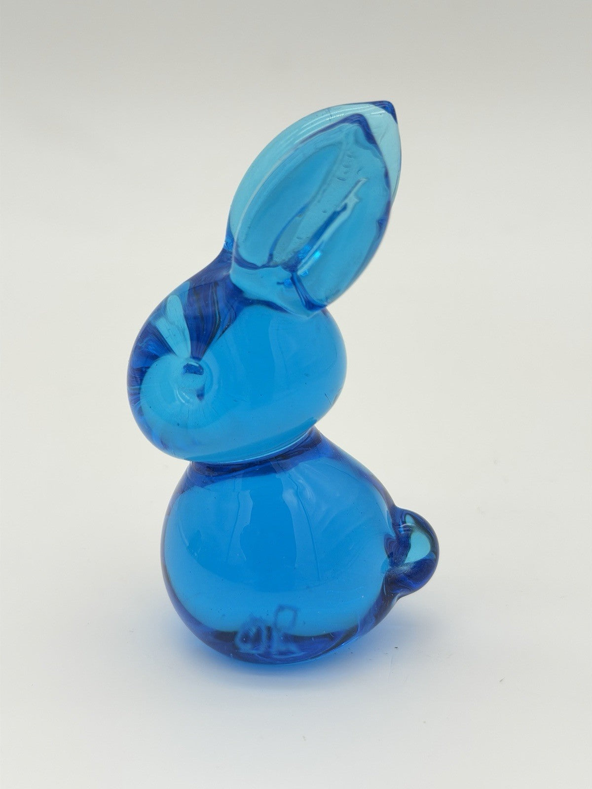 Byron Hicks Art Glass 90’ Blue Bunny Rabbit Figurine 3.5”H Rare Vintage Easter
