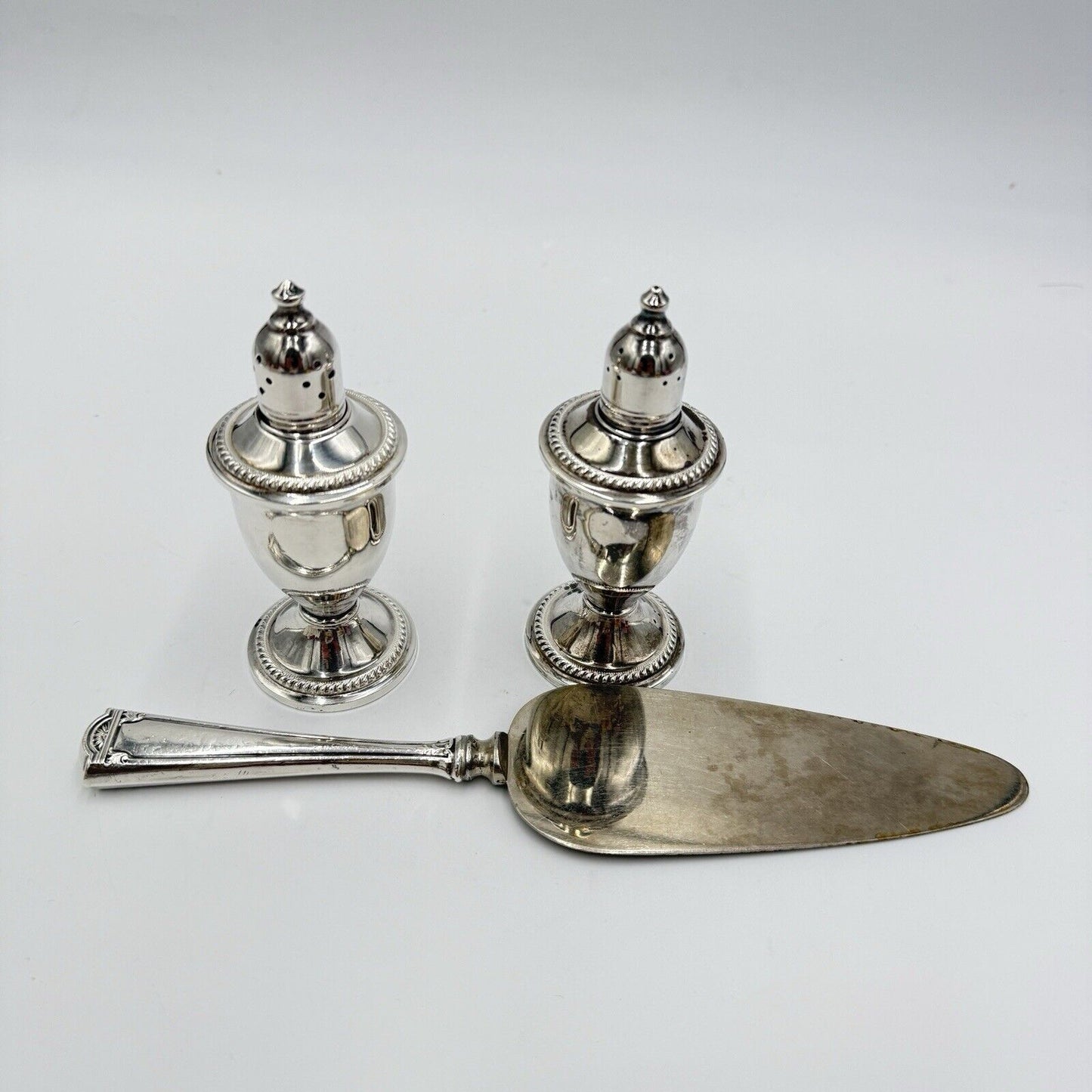 Vintage Sterling Silver Salt &Pepper Shakers Cake Server Duchin Creation Set