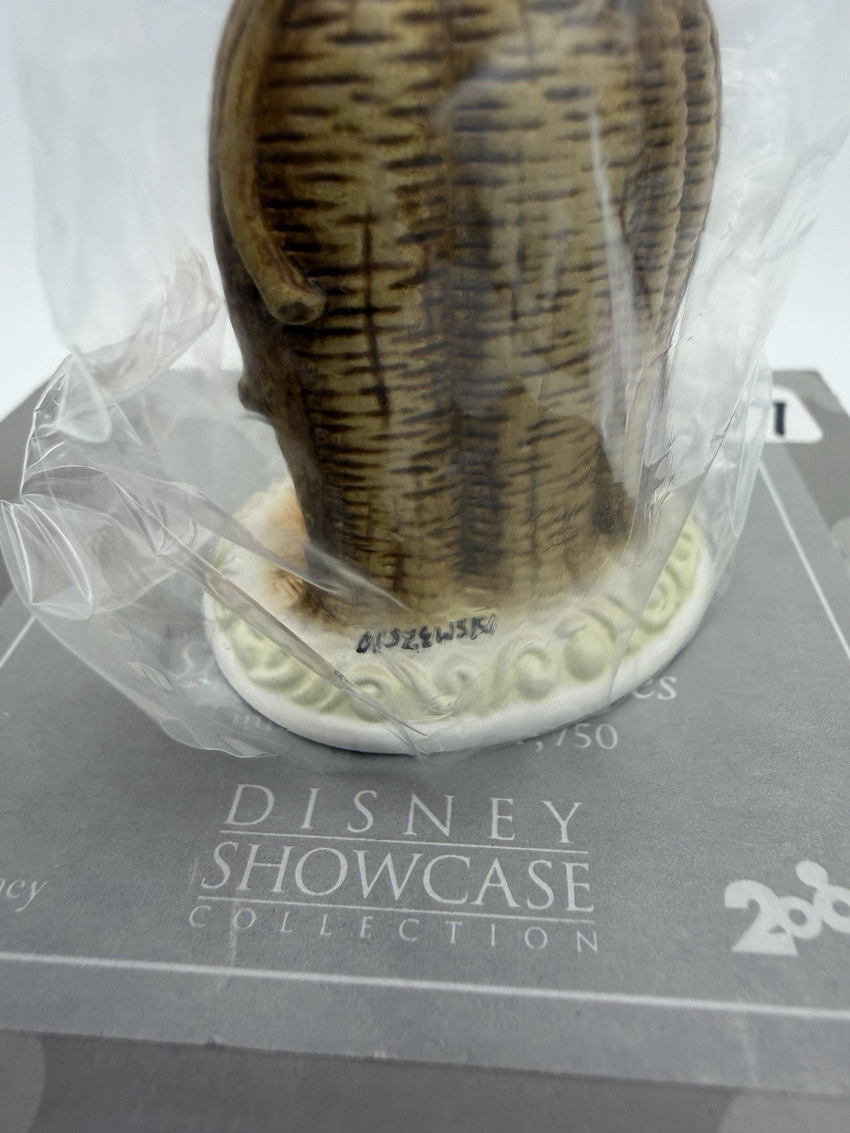Disney Winnie Pooh Time For Stoutness Excercises Olszewski Signed Sealed Figurin