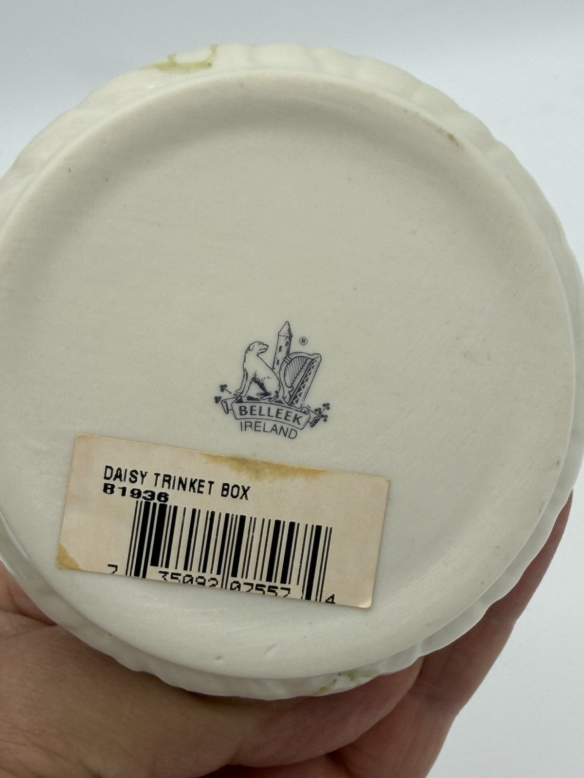 Belleek Ireland Porcelain Daisy Shamrock Lidded Trinket Box Embossed Vintage 3”