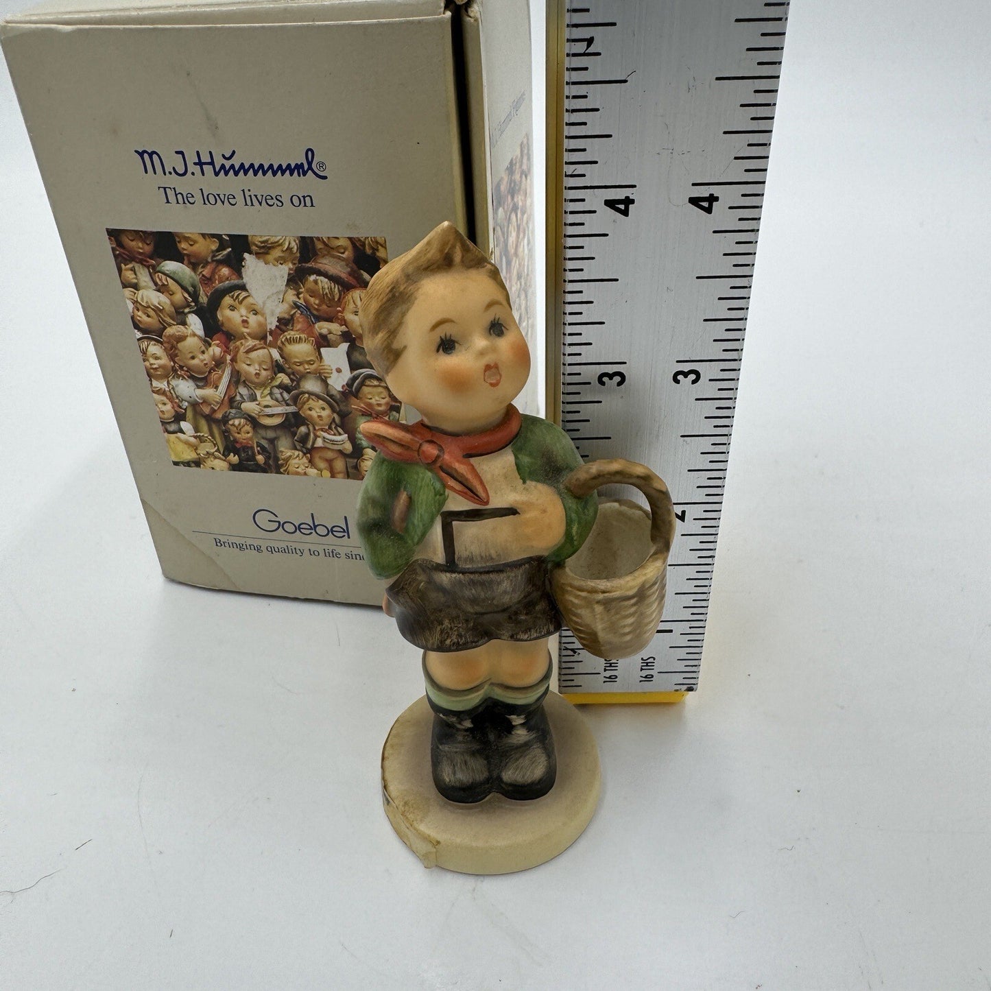 Hummel Goebel Village Boy Figurine #513 /0 4" Germany With Box