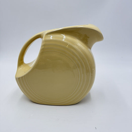 Fiestaware Vintage USA Disc Water Pitcher Original Ivory Fiesta Large 7”x8”