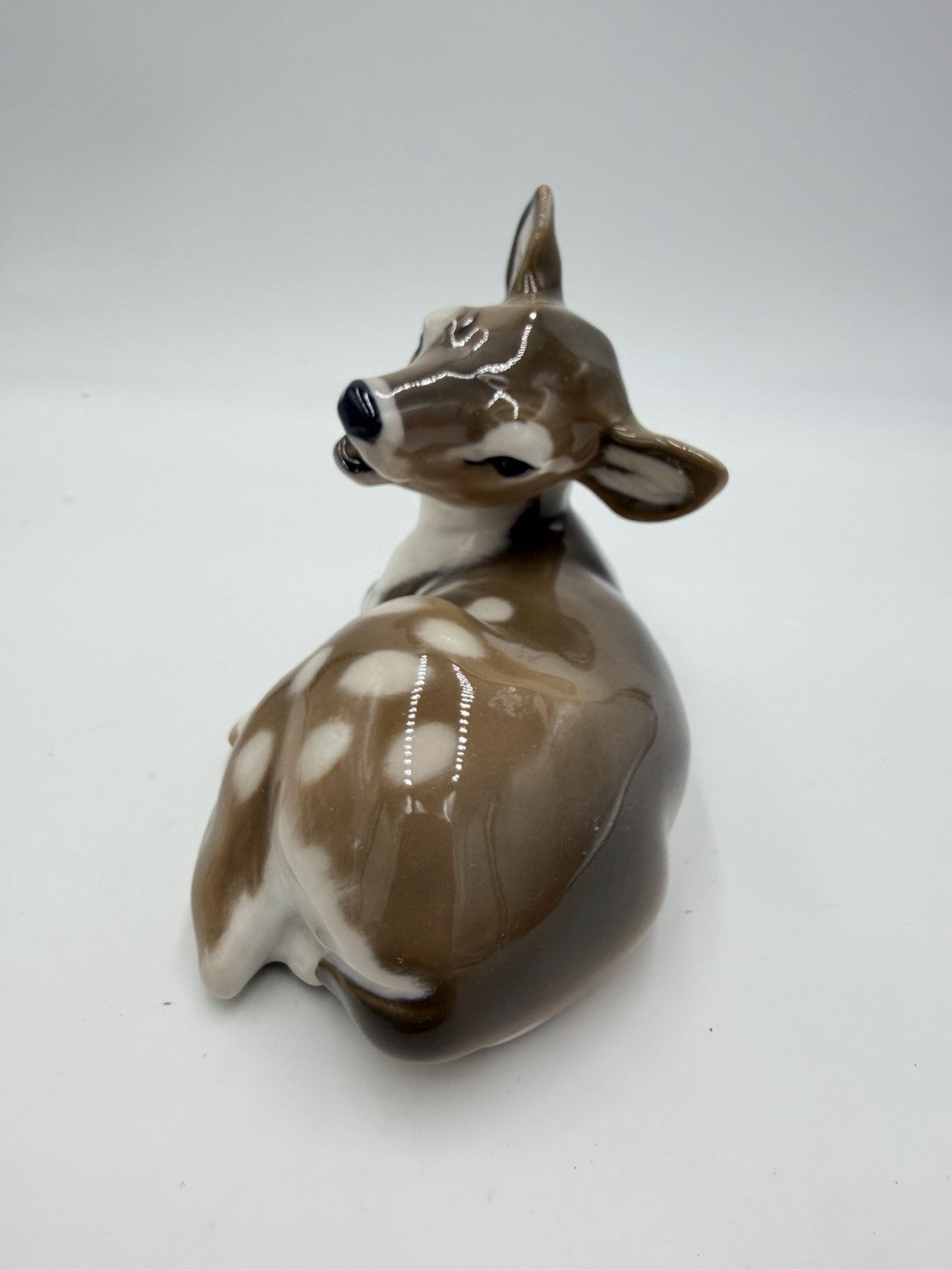 Vintage Royal Copenhagen porcelain #2609 Denmark Deer Fawn Figurine 5”Hx6”
