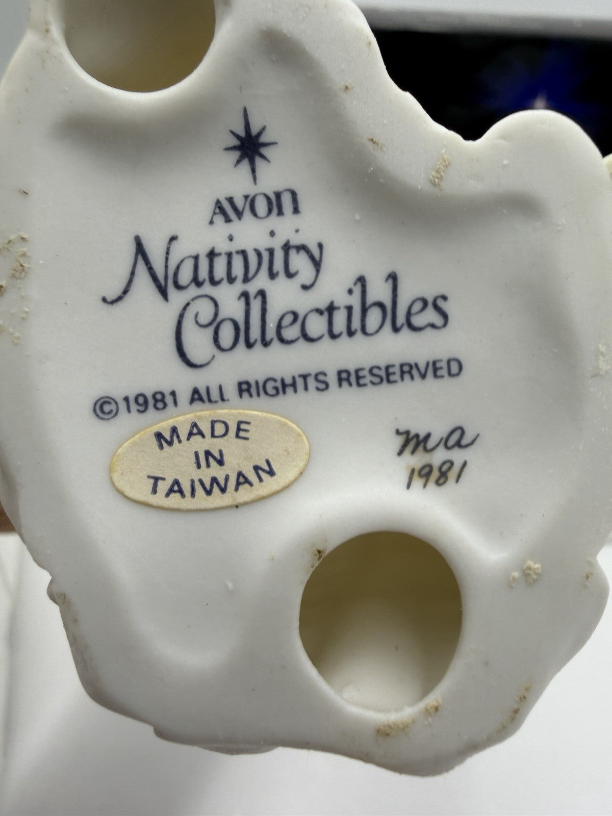 Vintage 1981 Avon White Bisque Holy Family Three Porcelain Figurines Nativity