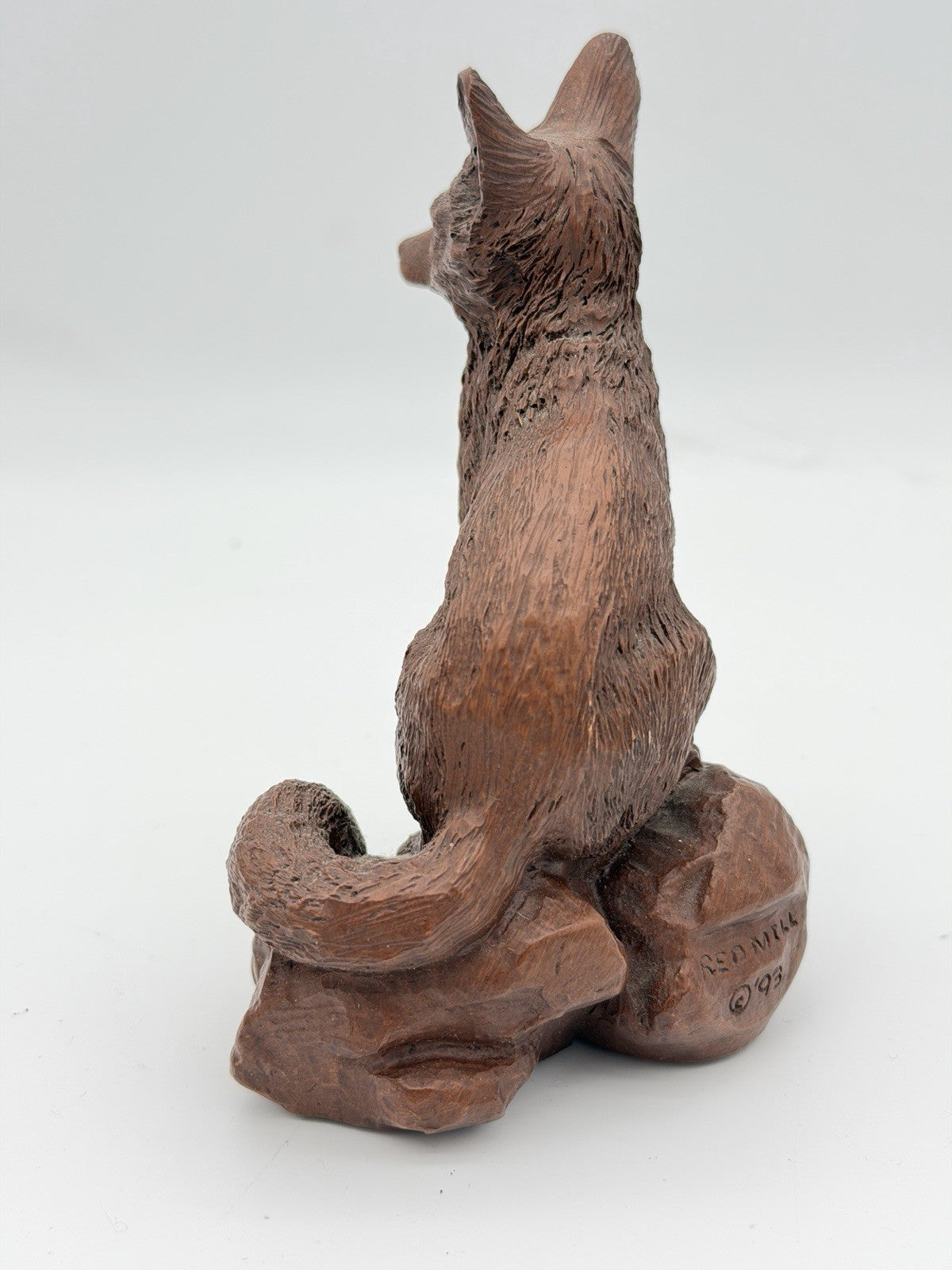 Rare Red Mill MFG Sculptures USA Fox Carved Resin Rustic Figurine 5”