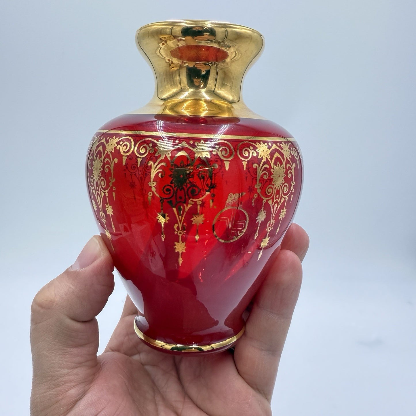 Vecchia Murano Ferro and Lazzarini Ruby Red Glass 22k Gold Leaf Vase Italy Glass