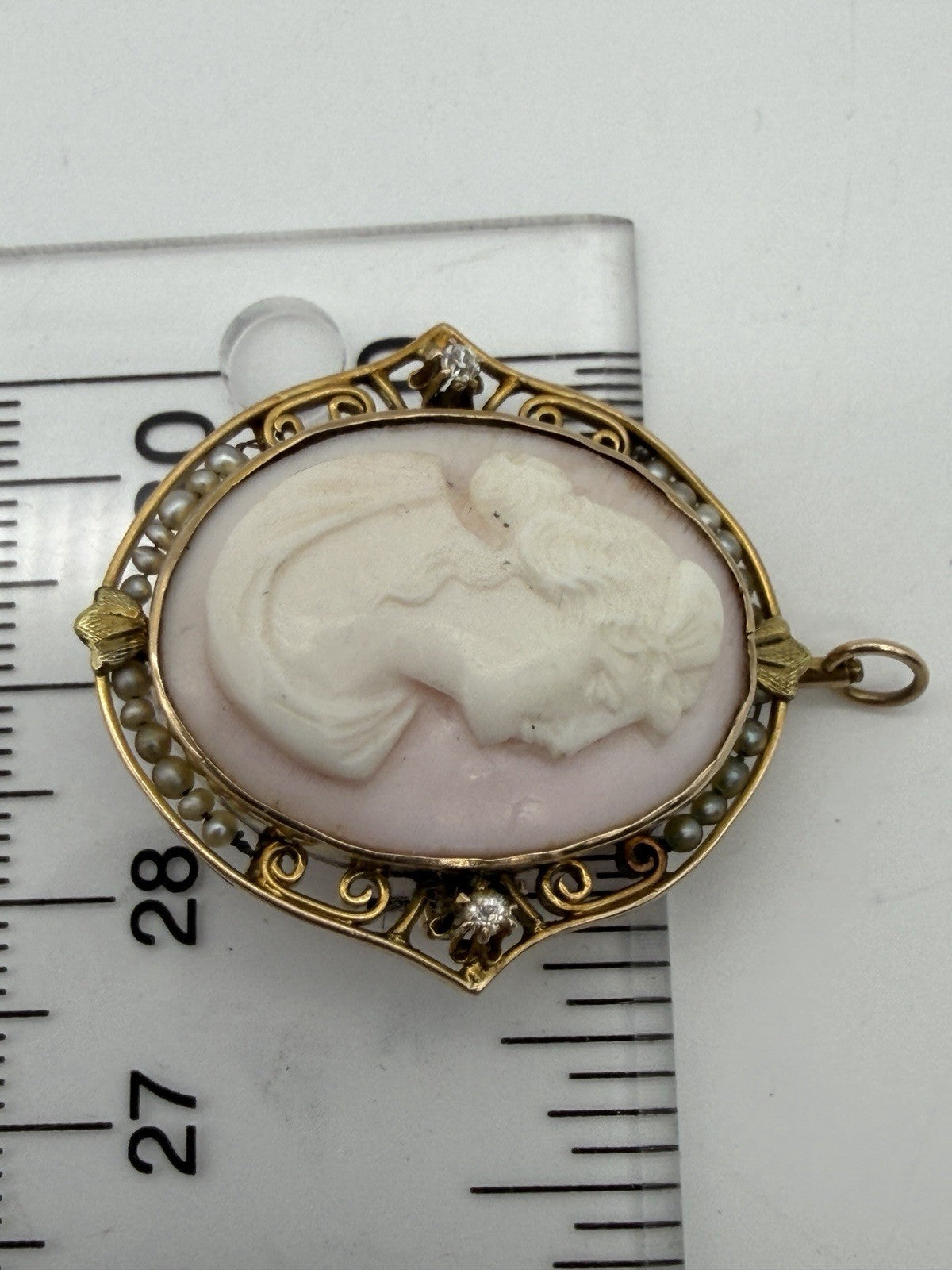 Vintage 10K Yellow Gold Large Shell Cameo Brooch Pin Pendant