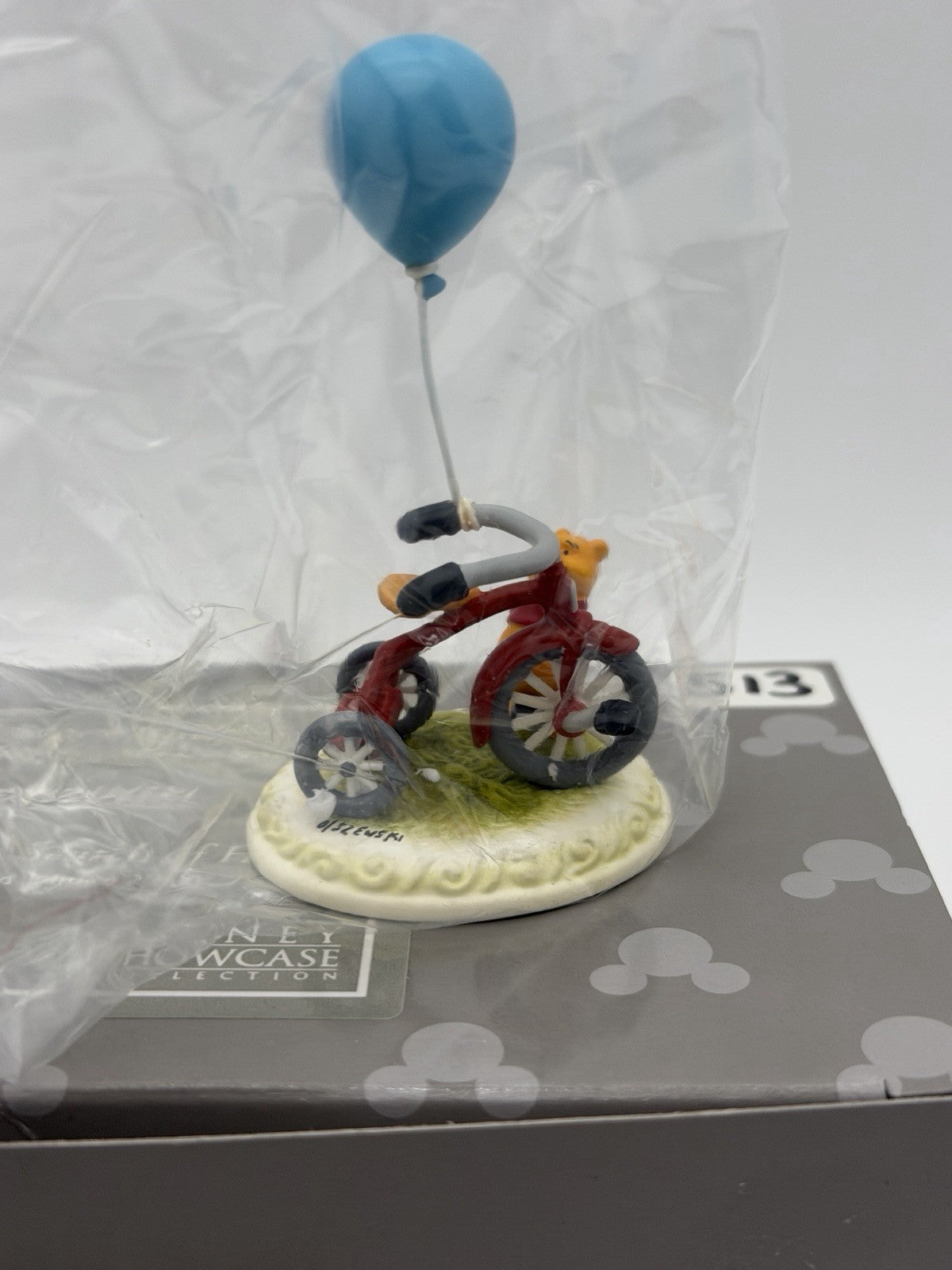 Disney Showcase Olszewski Signed Winnie the Pooh Sealed W/COA Figurine