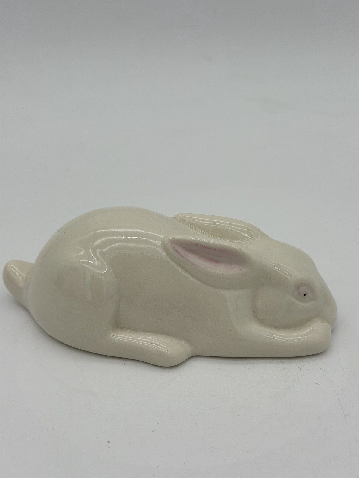 Vintage Belleek Irish Art Pottery Porcelain Rabbit Bunny Figurine Easter 2”x5”