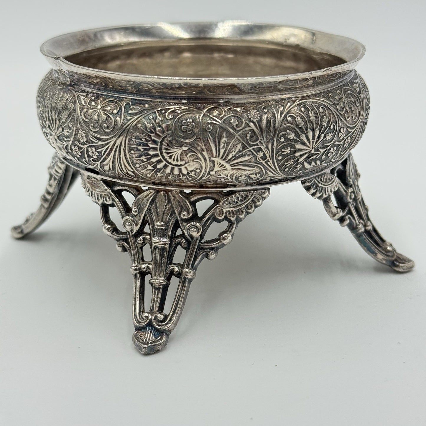 Antique Racine.SP. CO Silver Plate Salt Cellar Ornate Four Legs Rare 2.3”x 3.3”