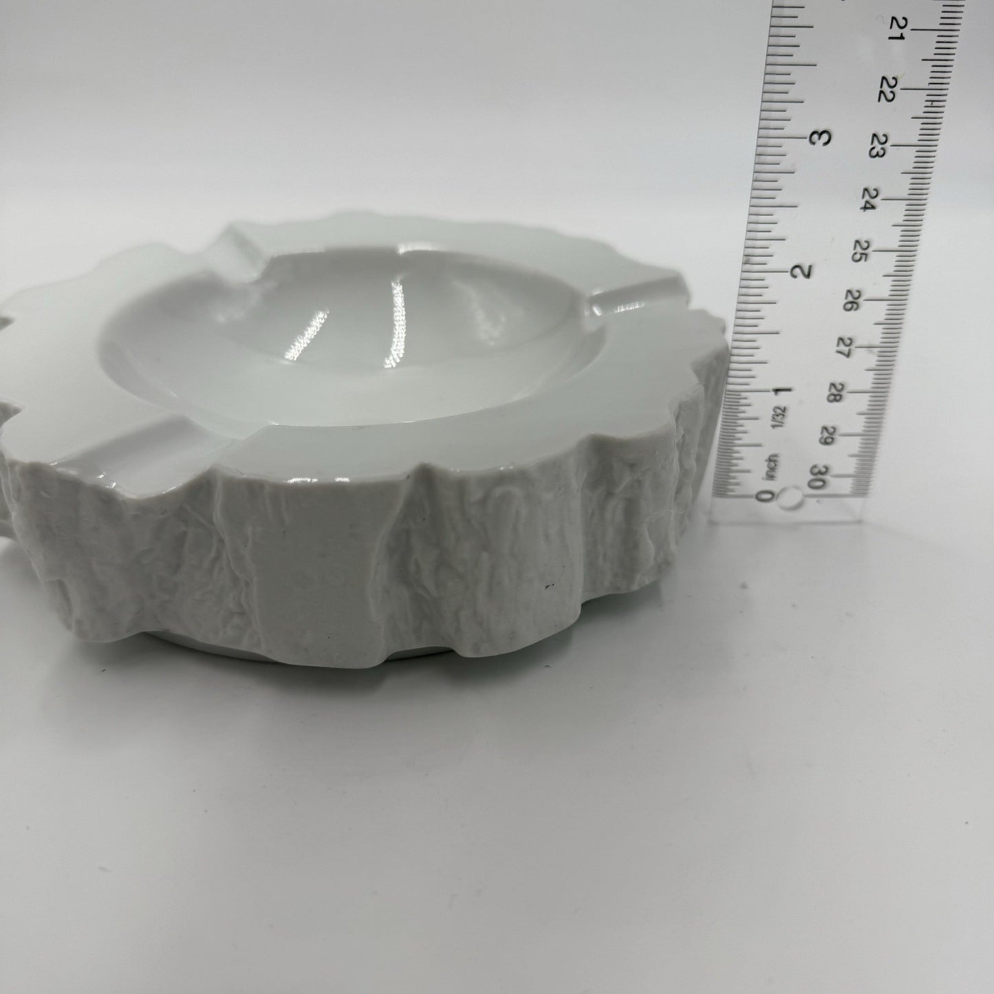 Bareuther Waldsassen Bavaria Porcelain White Ashtray Germany Vintage 2”x6”Rare