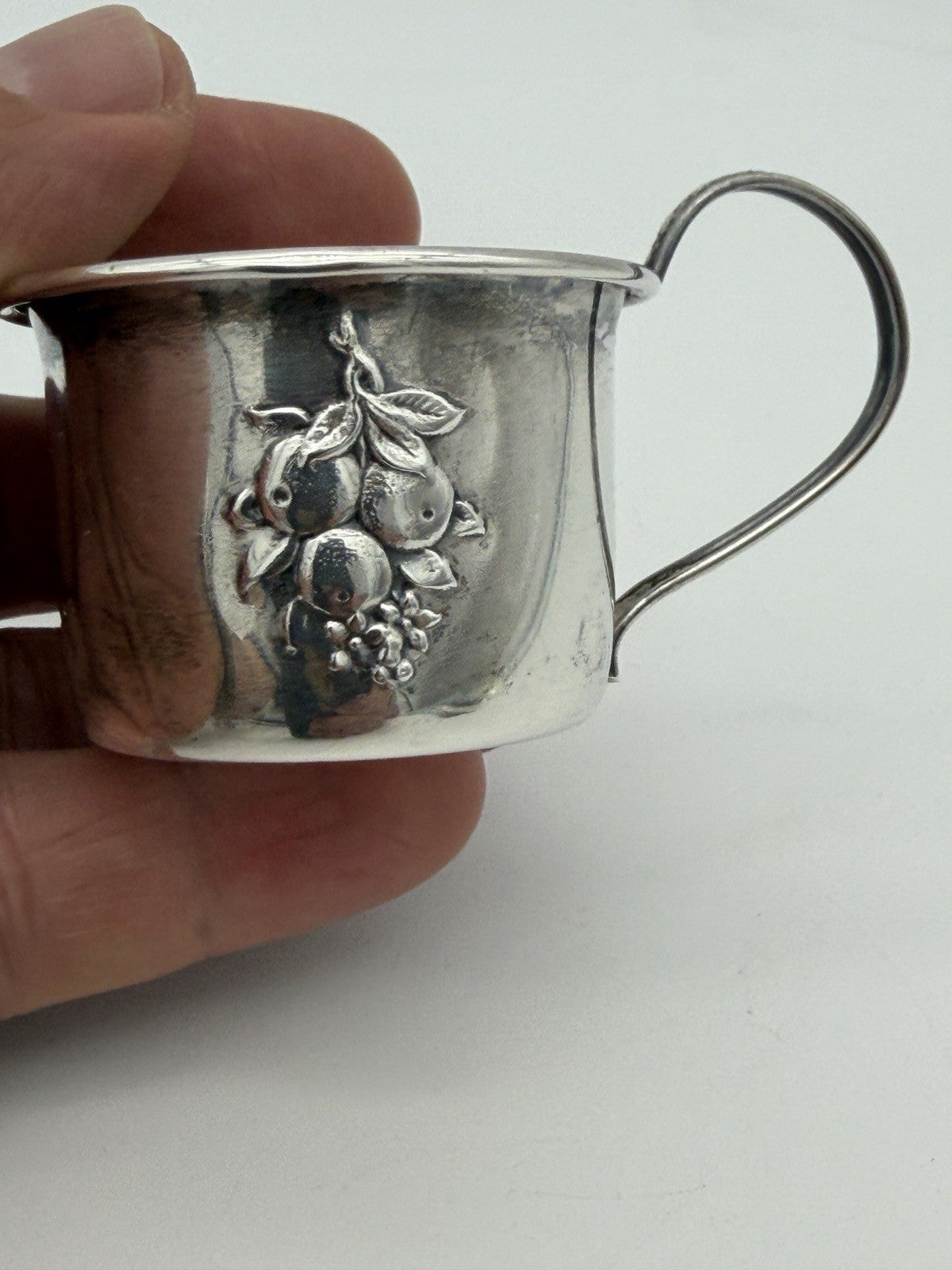 Antique Sterling Silver Webster Baby Cup Repousse Fruit Pattern 16.44 No Mono