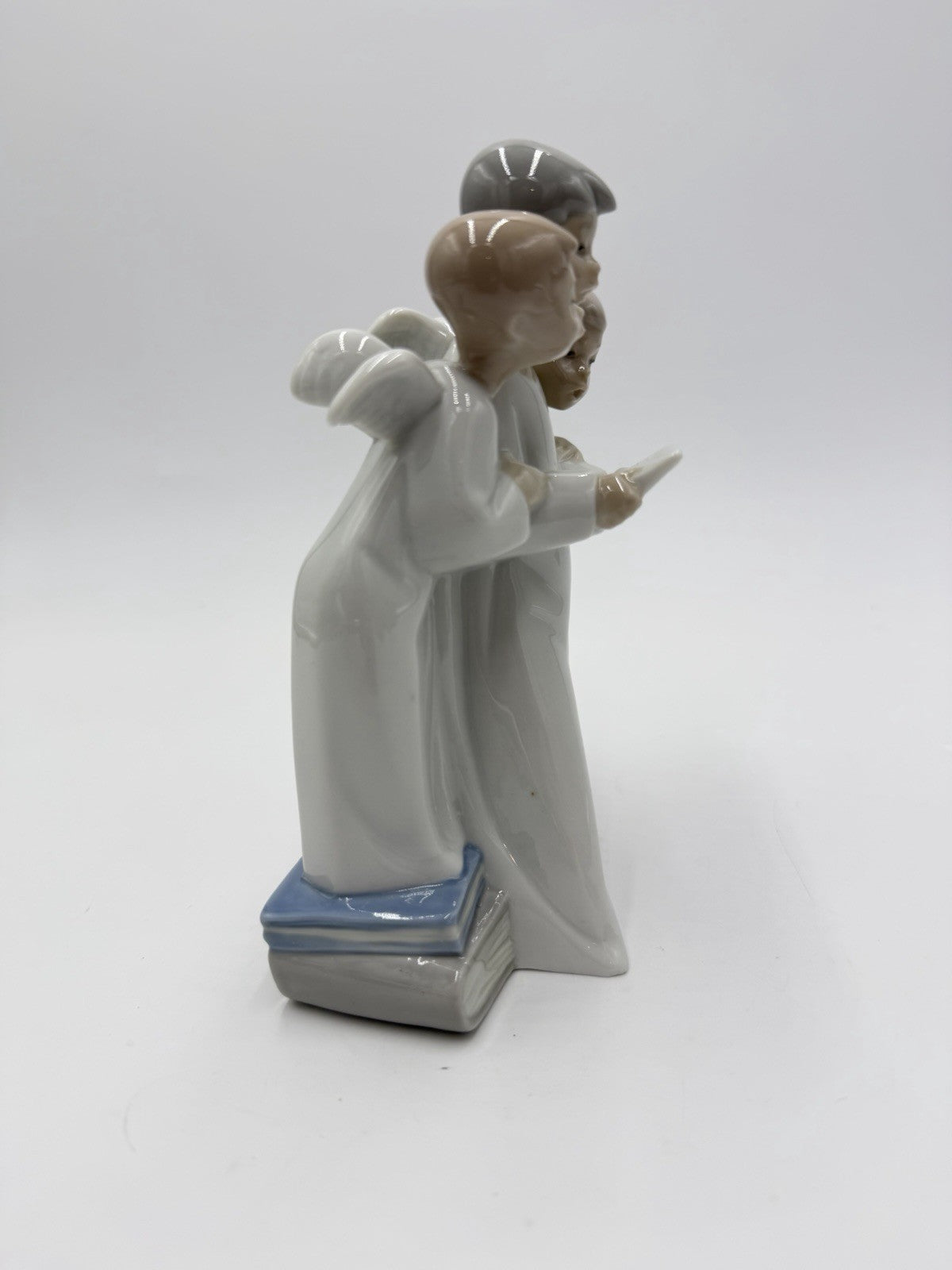 Nao By Lladro Spain Porcelain 3 Angels Boys Singing Choir Figurine 6.5” H Rare