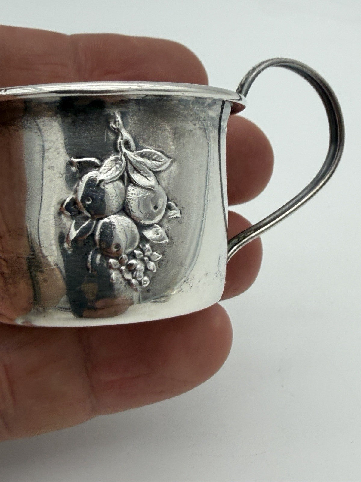 Antique Sterling Silver Webster Baby Cup Repousse Fruit Pattern 16.44 No Mono