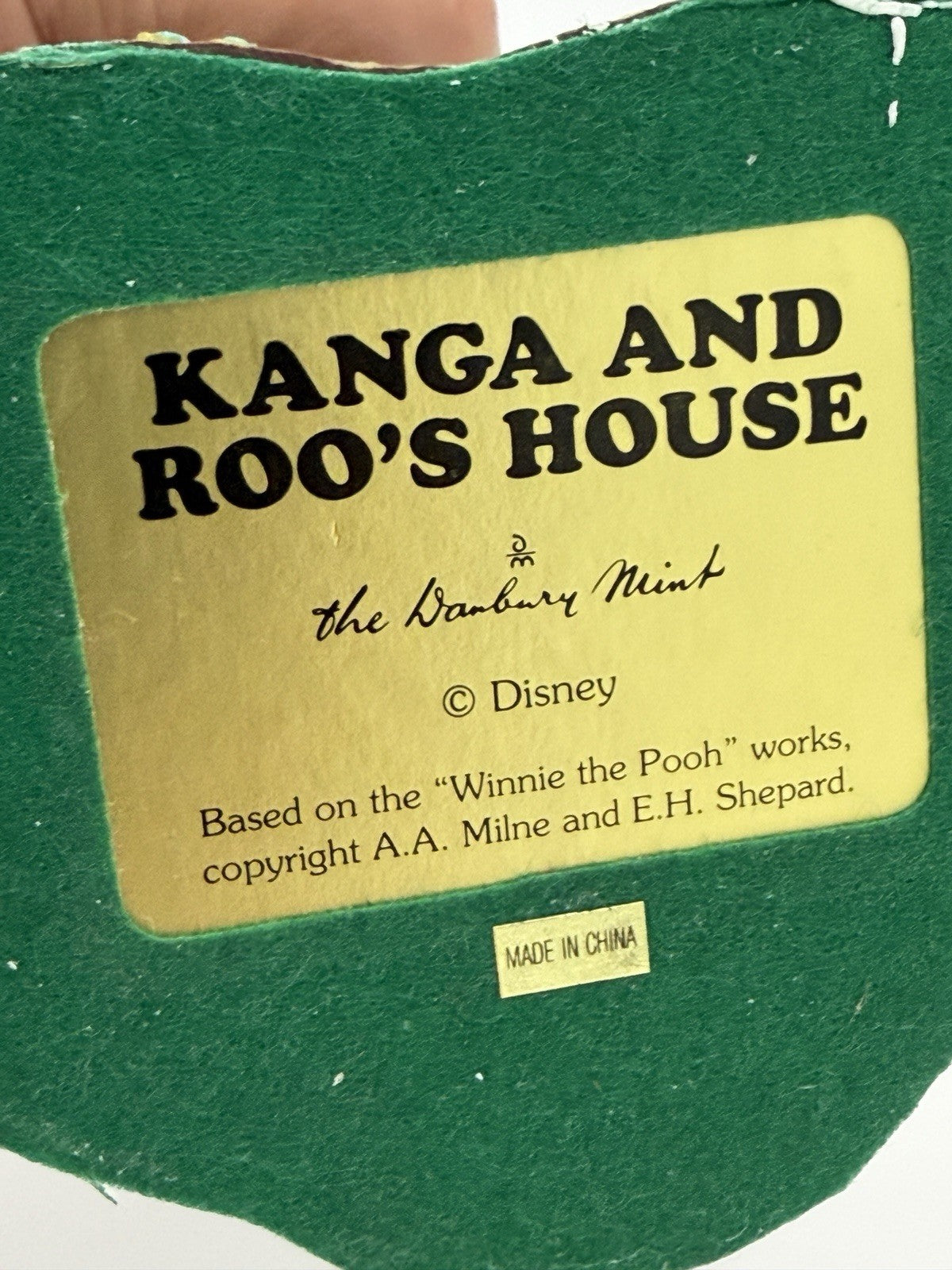 Danbury Mint At Home In Hundred Acre Wood  Kanga & Roo's House Disney Figurine