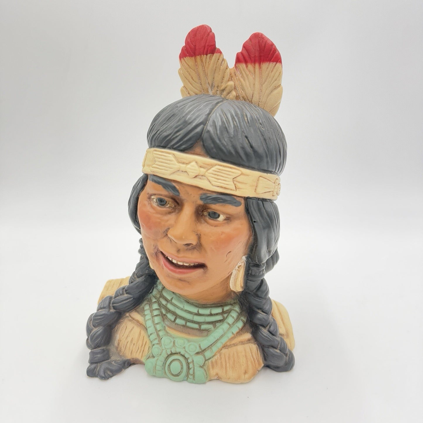 1974 Universal statuary Corp Chicago USA  female Native American Sculpture 10in