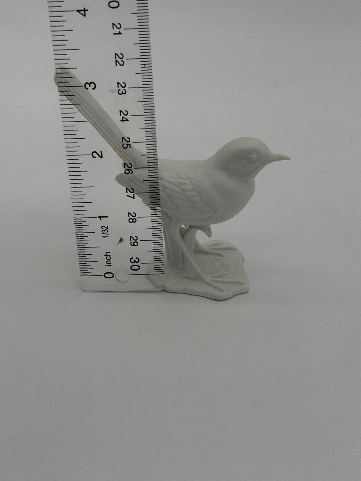 Rare Kaiser porcelain Germany Wagtail White Bisque Bird Figurine 3”H Vintage