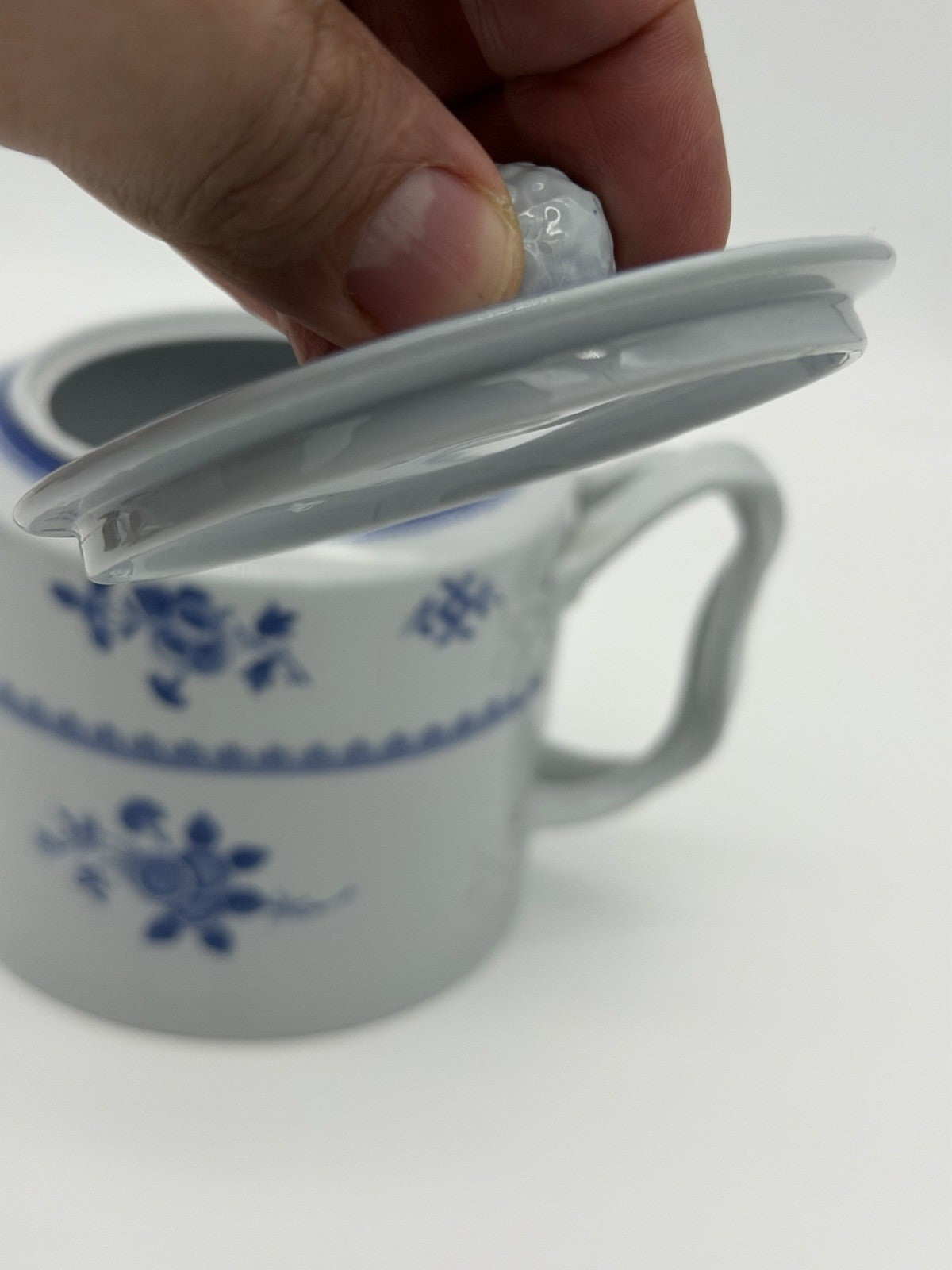 Vintage Spode Blue Gloucester Teapot 5 5/8" high England New Stone Porcelain
