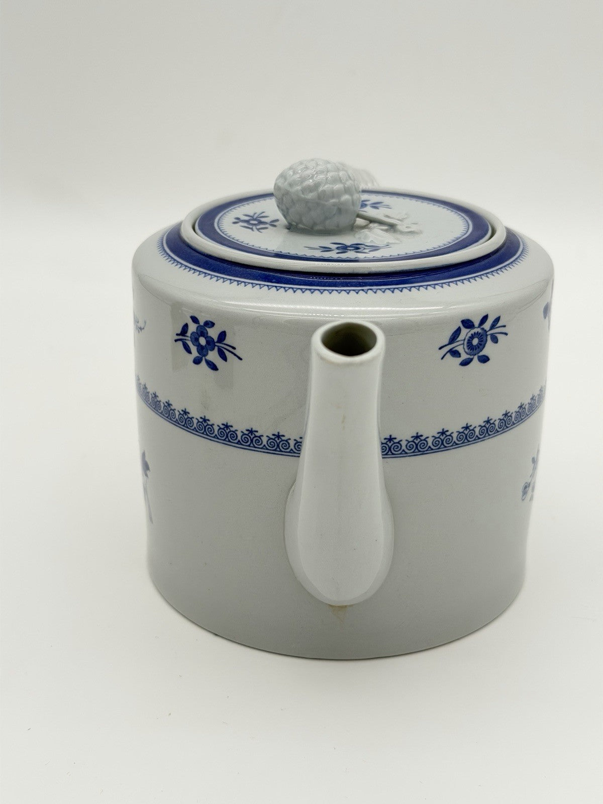 Vintage Spode Blue Gloucester Teapot 5 5/8" high England New Stone Porcelain