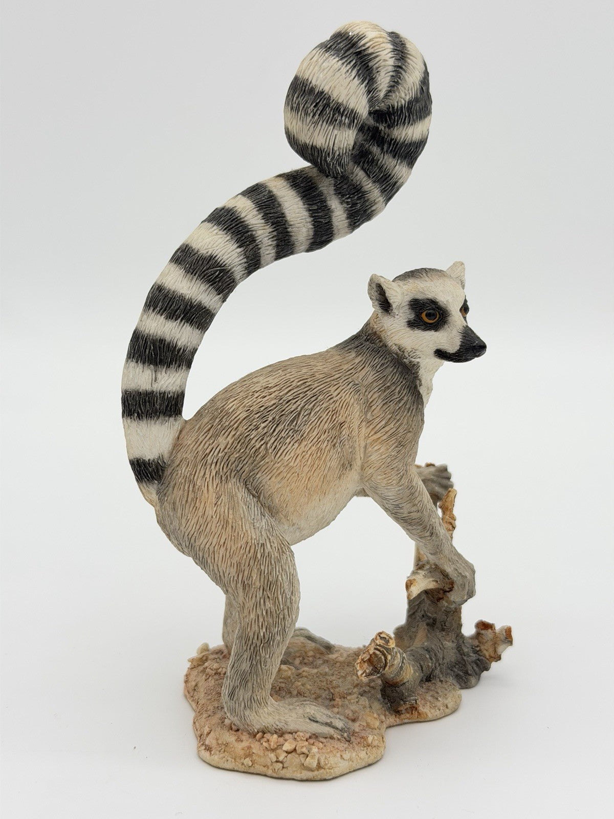 Country Artists England Painted Vtg 5”HWorld Ringtail Lemur Solitary Figurine