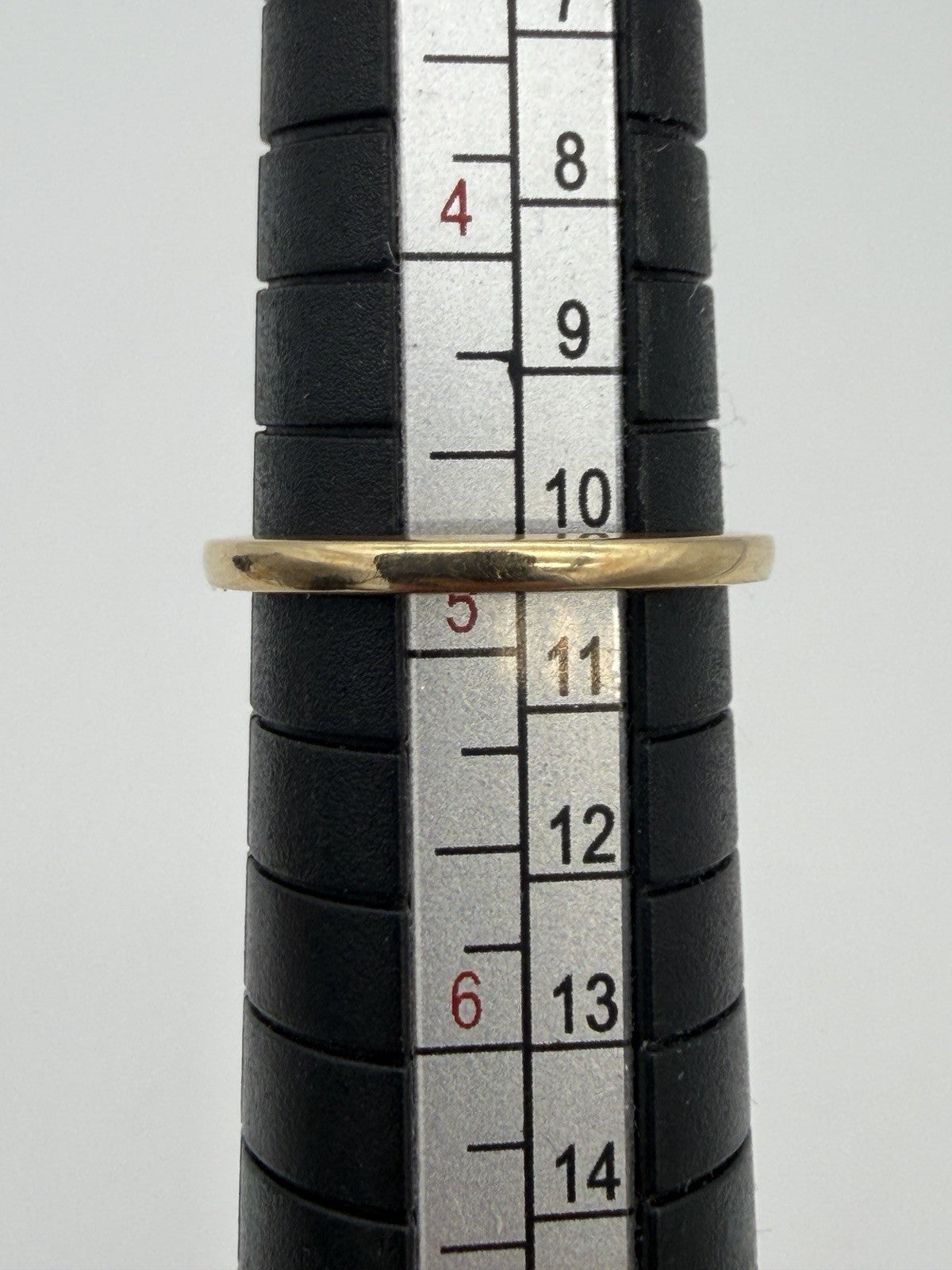 18k Yellow Gold Size 5 Wedding Band 2g Marked