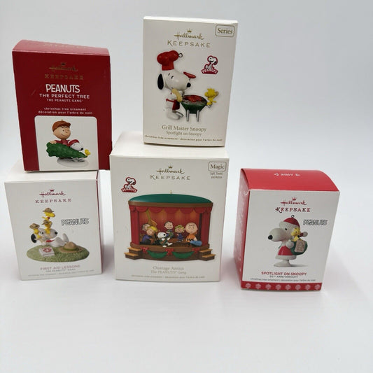 Hallmark Keepsake Peanuts Snoopy Christmas Ornaments Set