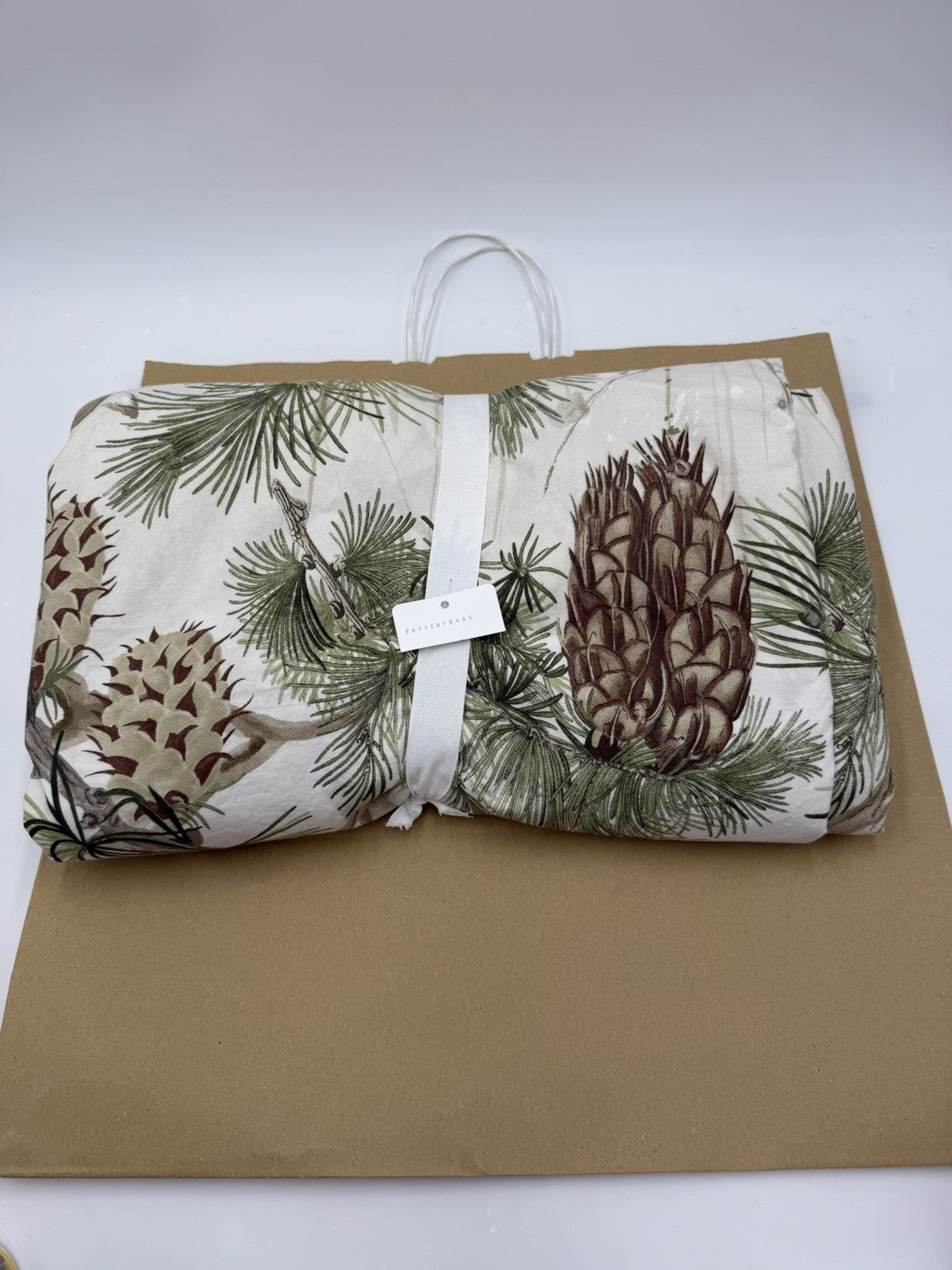 Pottery Barn Winter Pinecone Bird Pattern 100% Cotton Full / Queen Duvet Cover