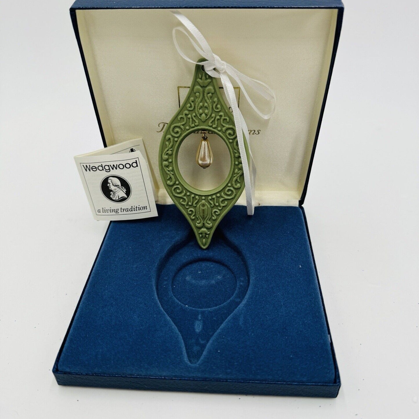 Wedgwood Millennium Gems Wisdom Ornament 1998 Sage Green Christmas Tree Box