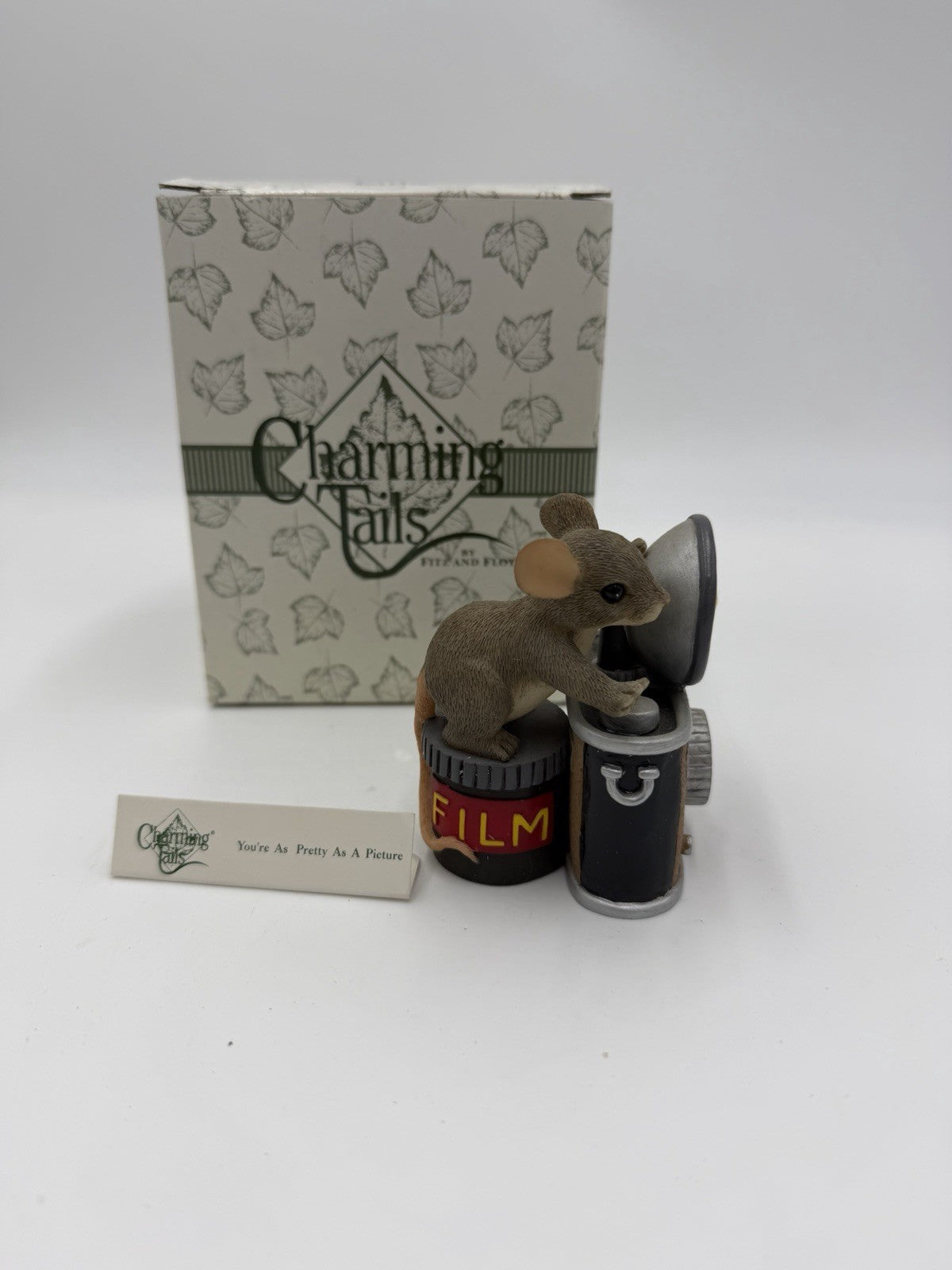 Charming Tails Fitz & Floyd Your Pretty As A Picture 89/122 Figurine Mice