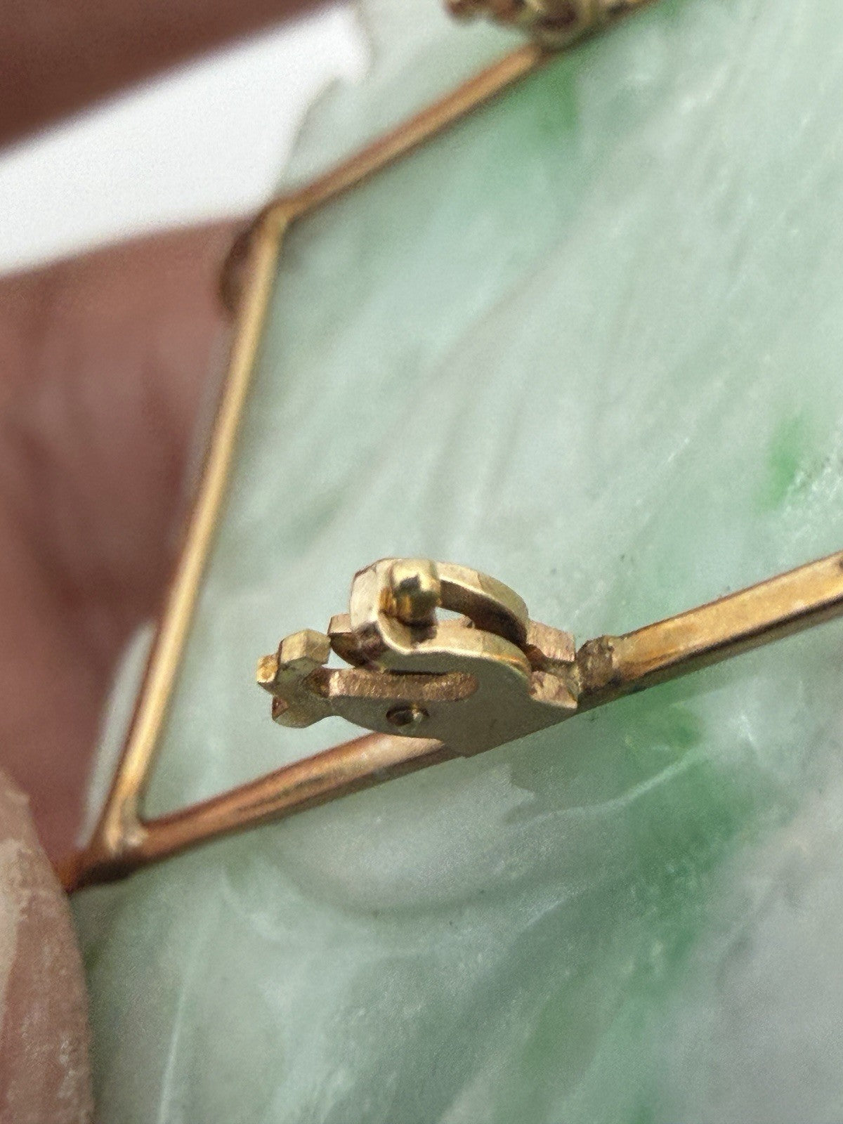 Antique Chinese 14K Yellow Gold Jadeite Jade Pin Brooch Natural Jade