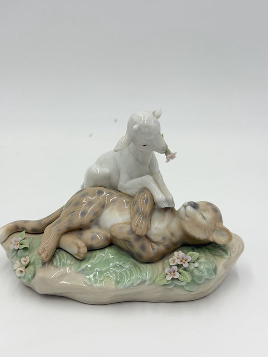 Lladro Spain Porcelain Kingdom of Peace Leopard & Lamb Figurine Vintage # 6926