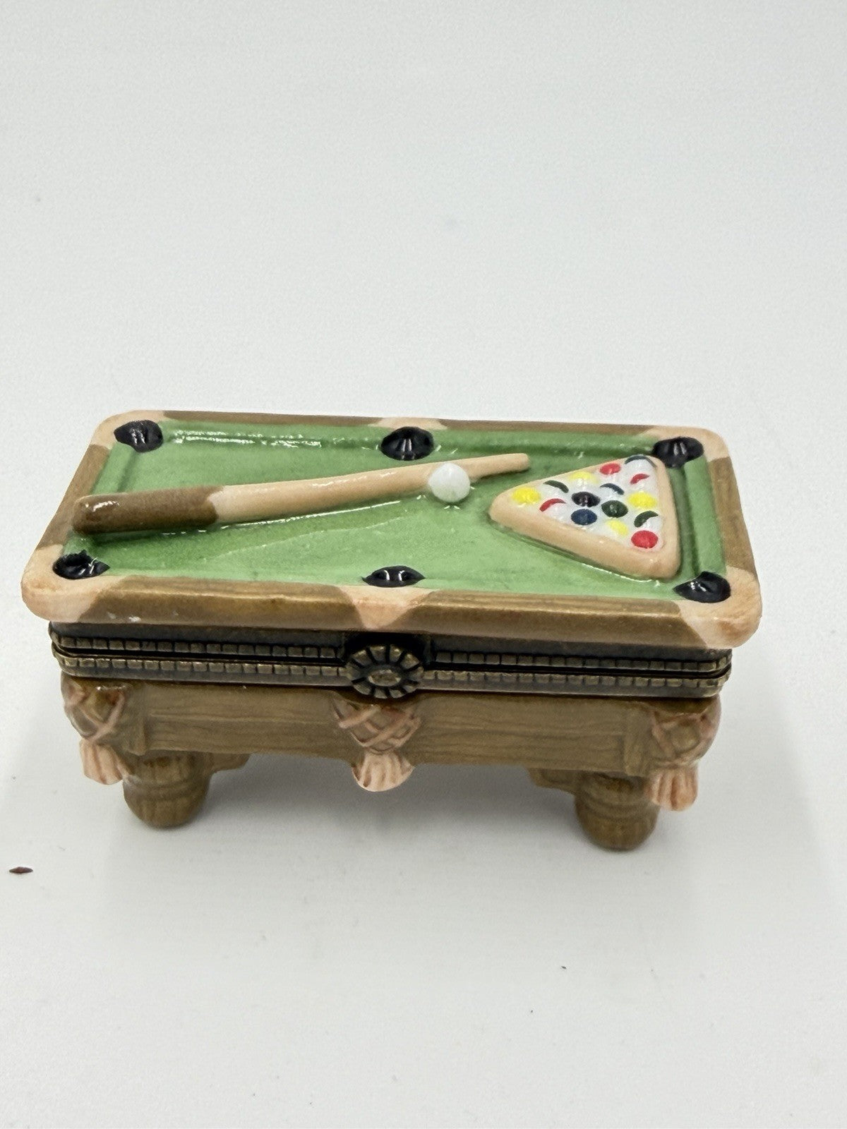 Midwest Cannon Falls Porcelain Hinged Box PHB Pool Table with Chalk Trinket Box