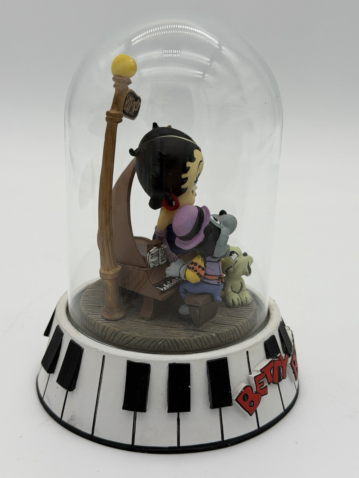 Franklin Mint Betty Boop BOURBON STREET Glass Dome 1995 Figurine 5” Vintage