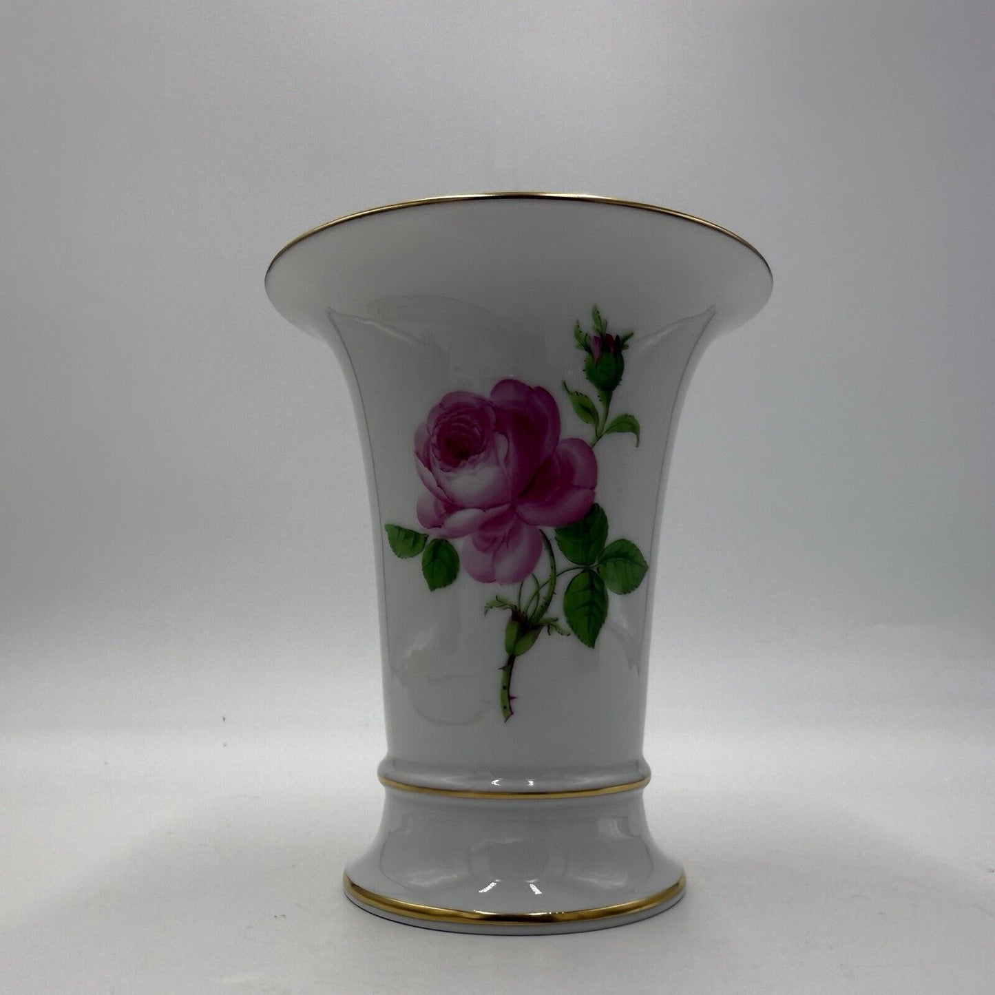 Antique Meissen Vase Pink Rose Trumpet Shaped Painted 5.5” Gold Rim Porcelain