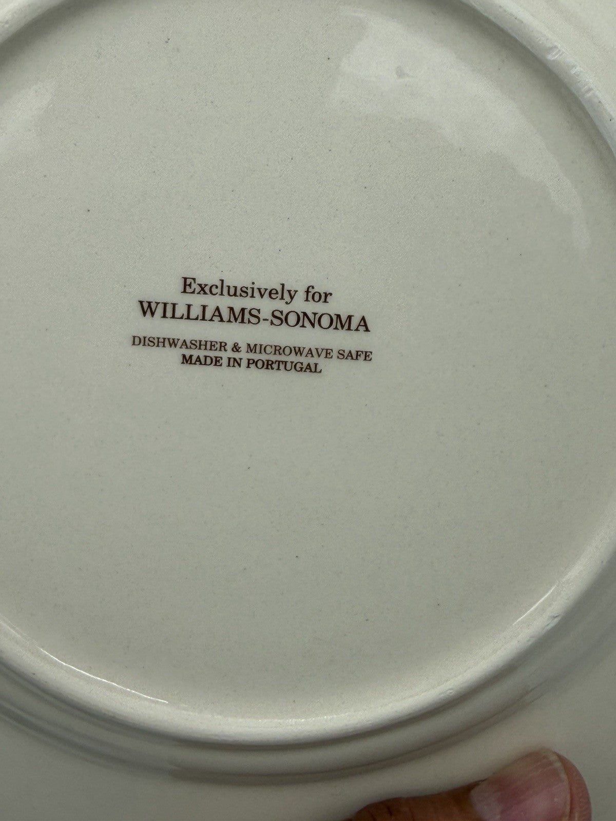 Botanical Wreath William Sonoma Red Berries & Pinecones Salad /dessert Plates 4