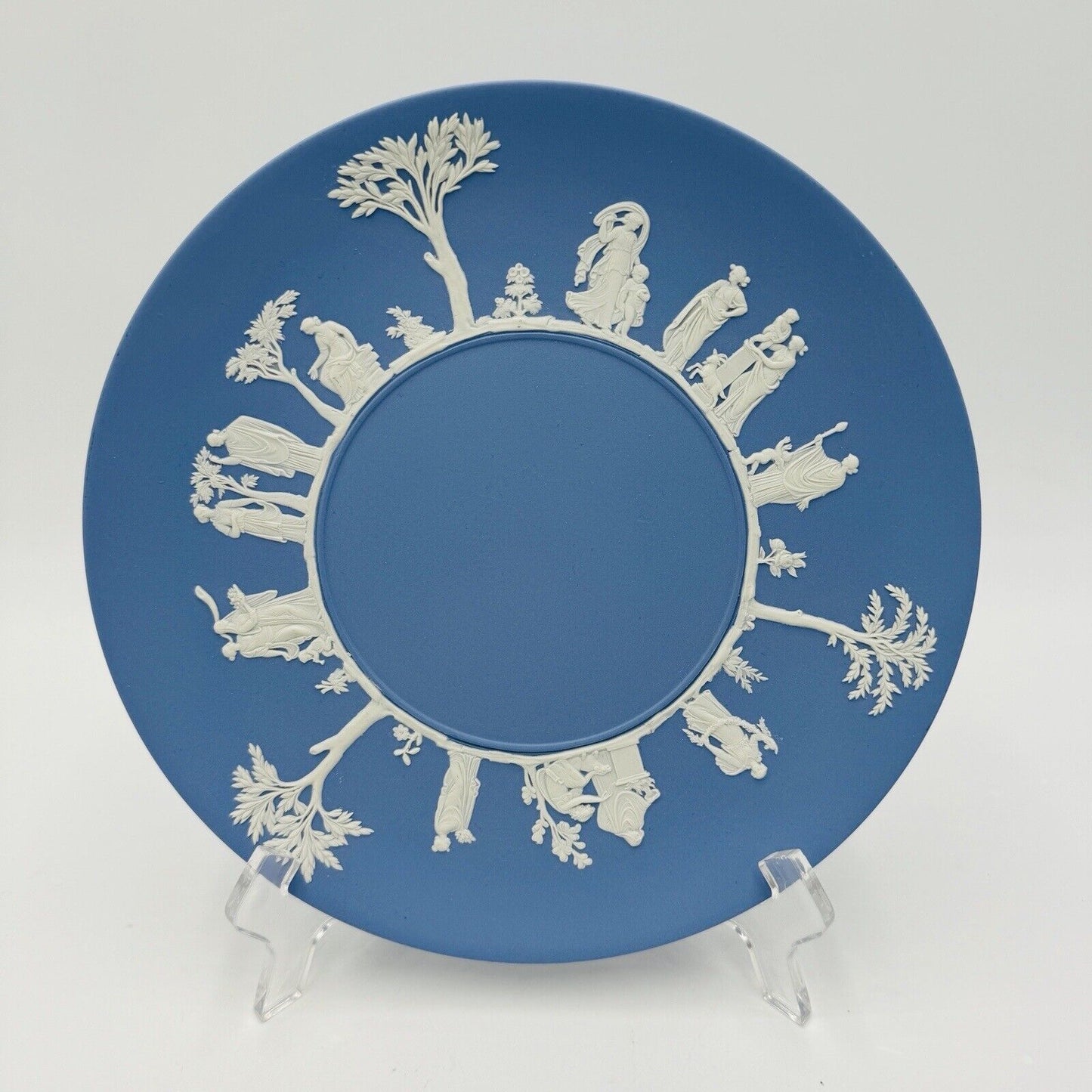 Wedgwood Jasperware Dinner Plate 9-1/2in Sacrifice w/ 3 Scenes Vintage Blue