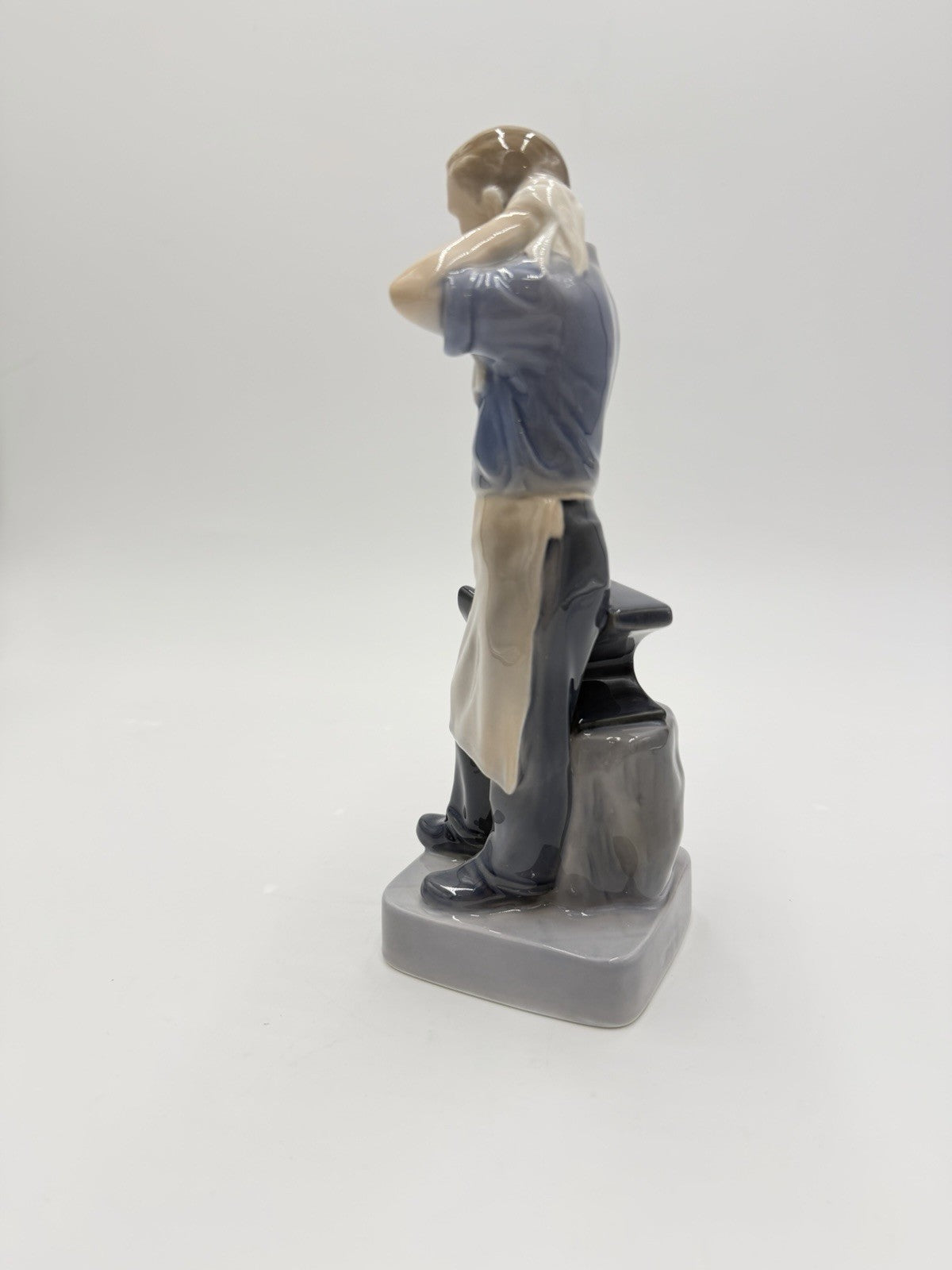 Royal Copenhagen Denmark Porcelain BLACKSMITH #4502 Figurine 8”H Vtg
