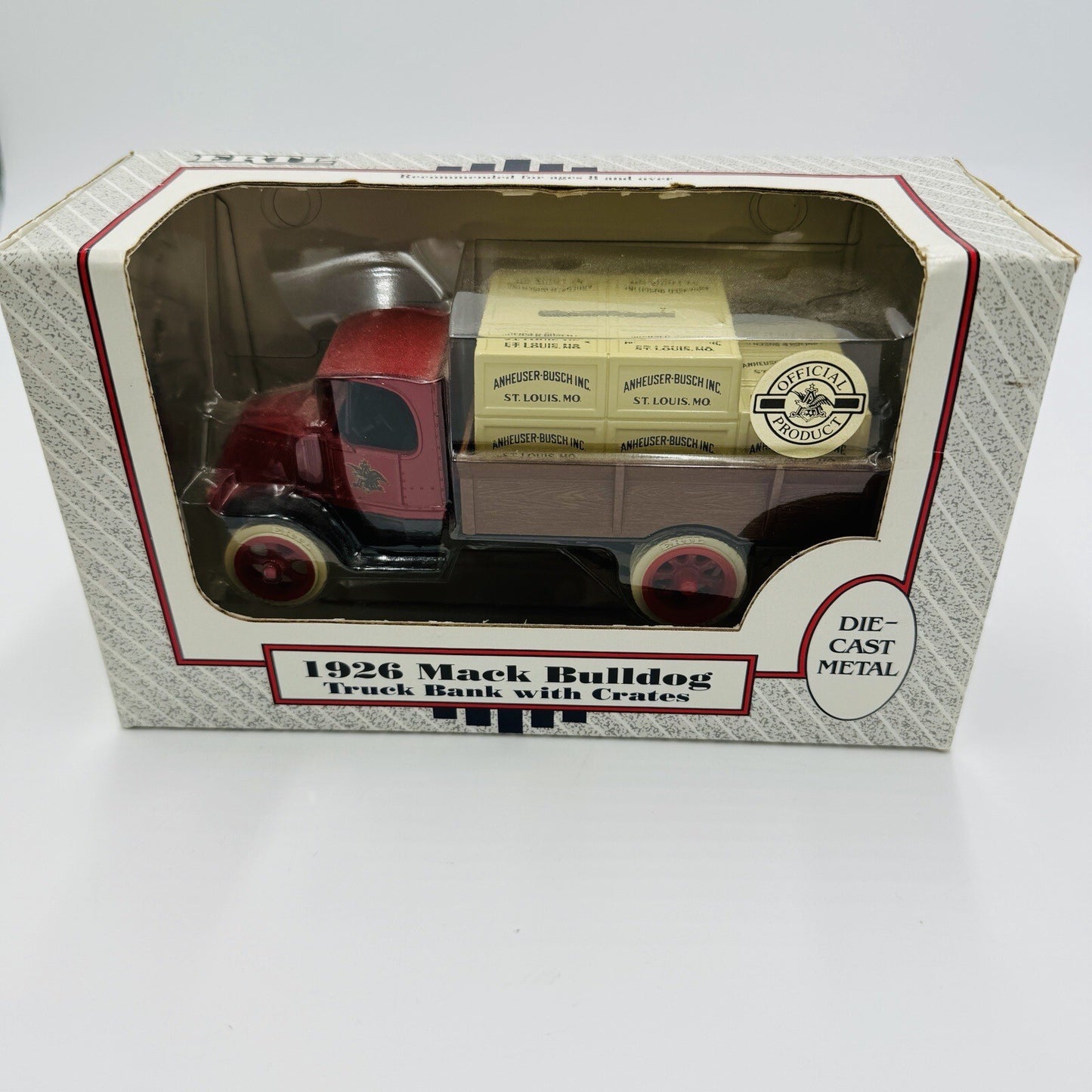 ERTL Anheuser-Busch 1926 Mack Bulldog Truck Bank W/Crates #9047 St Louis MO