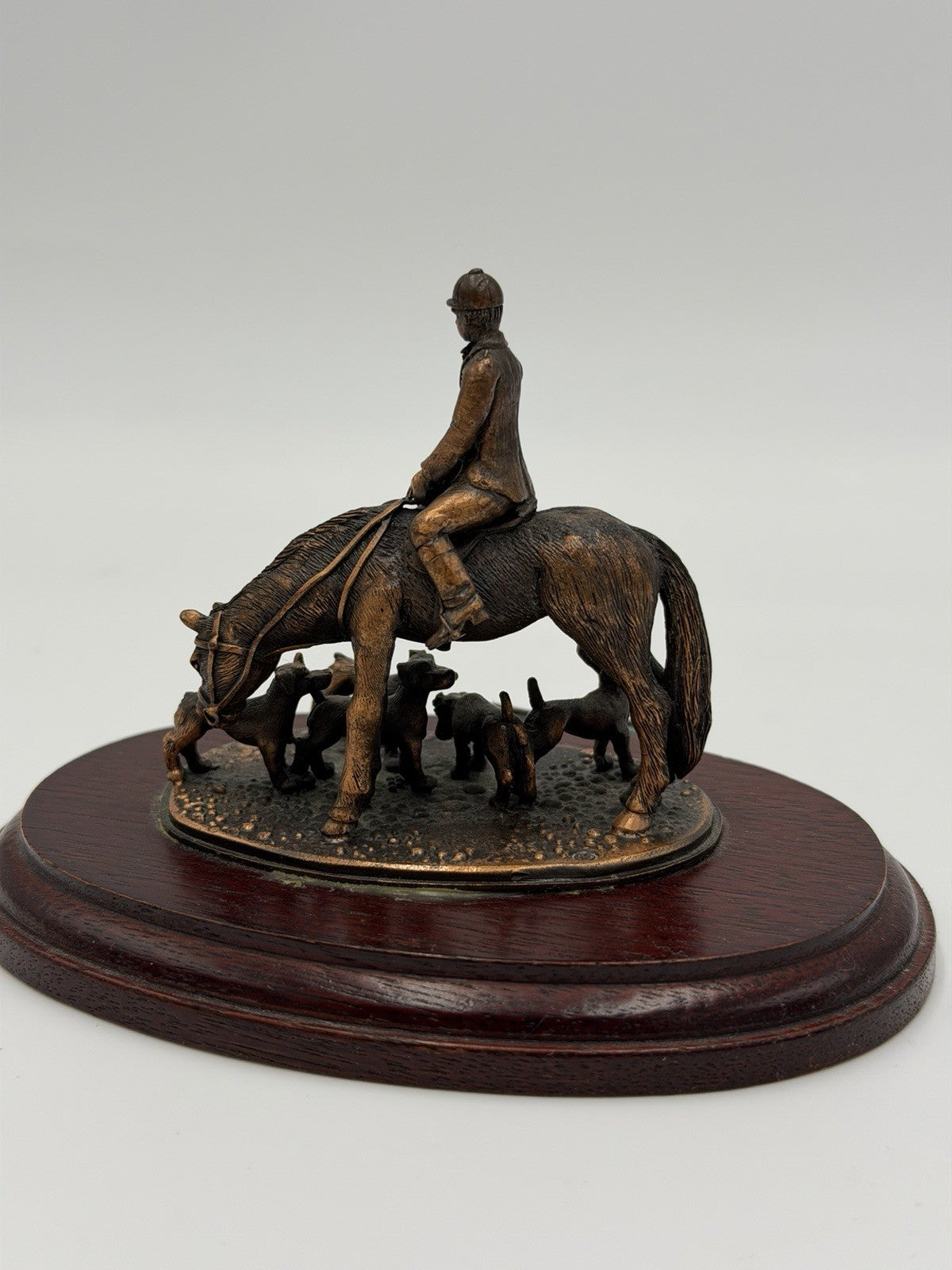 Vintage To The Hounds Metal rider horseback hounds Figurine