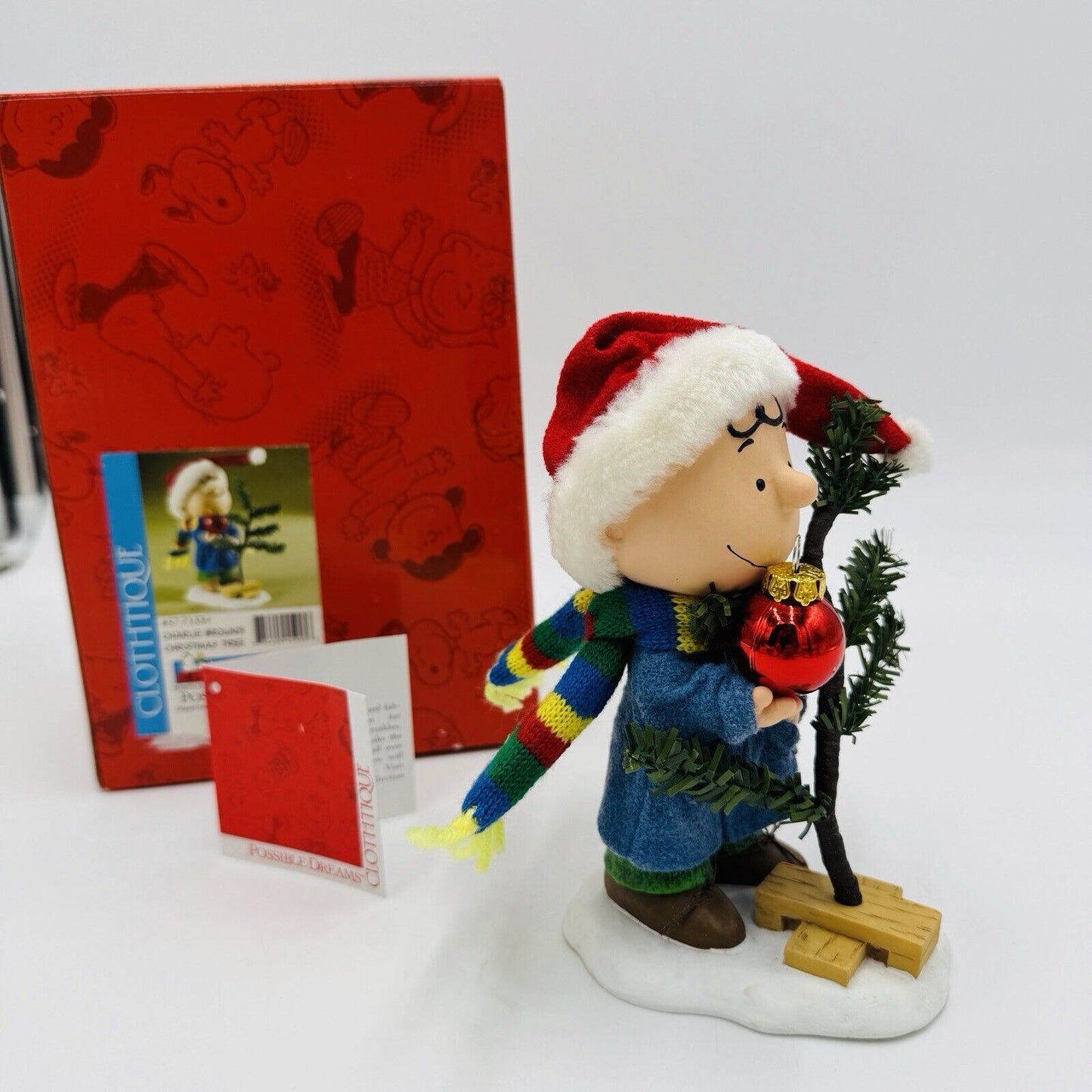 Dept 56 Clothtique Possible Dreams Peanuts  Charlie Brown ChristmasTree Figurine