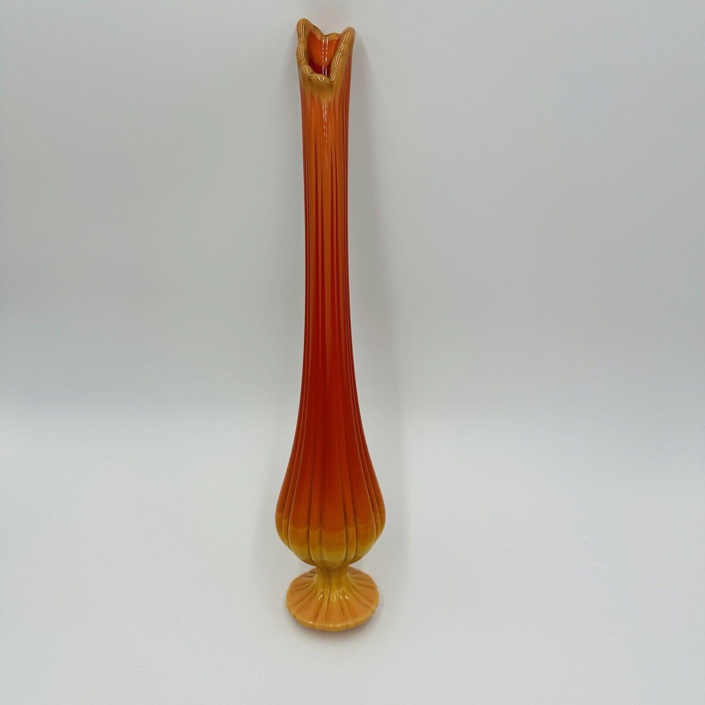 LE Smith Vase Bittersweet Swung Glass Orange 16.5in Tall MCM Floor Large Vintage