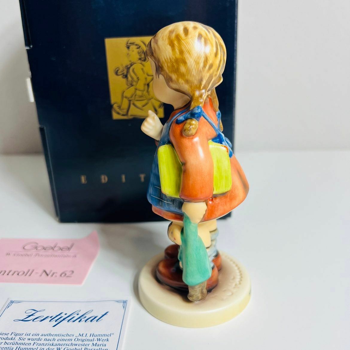 Goebel Hummel I Wonder Books Figurine Learning School Girl #486 German Sculpture