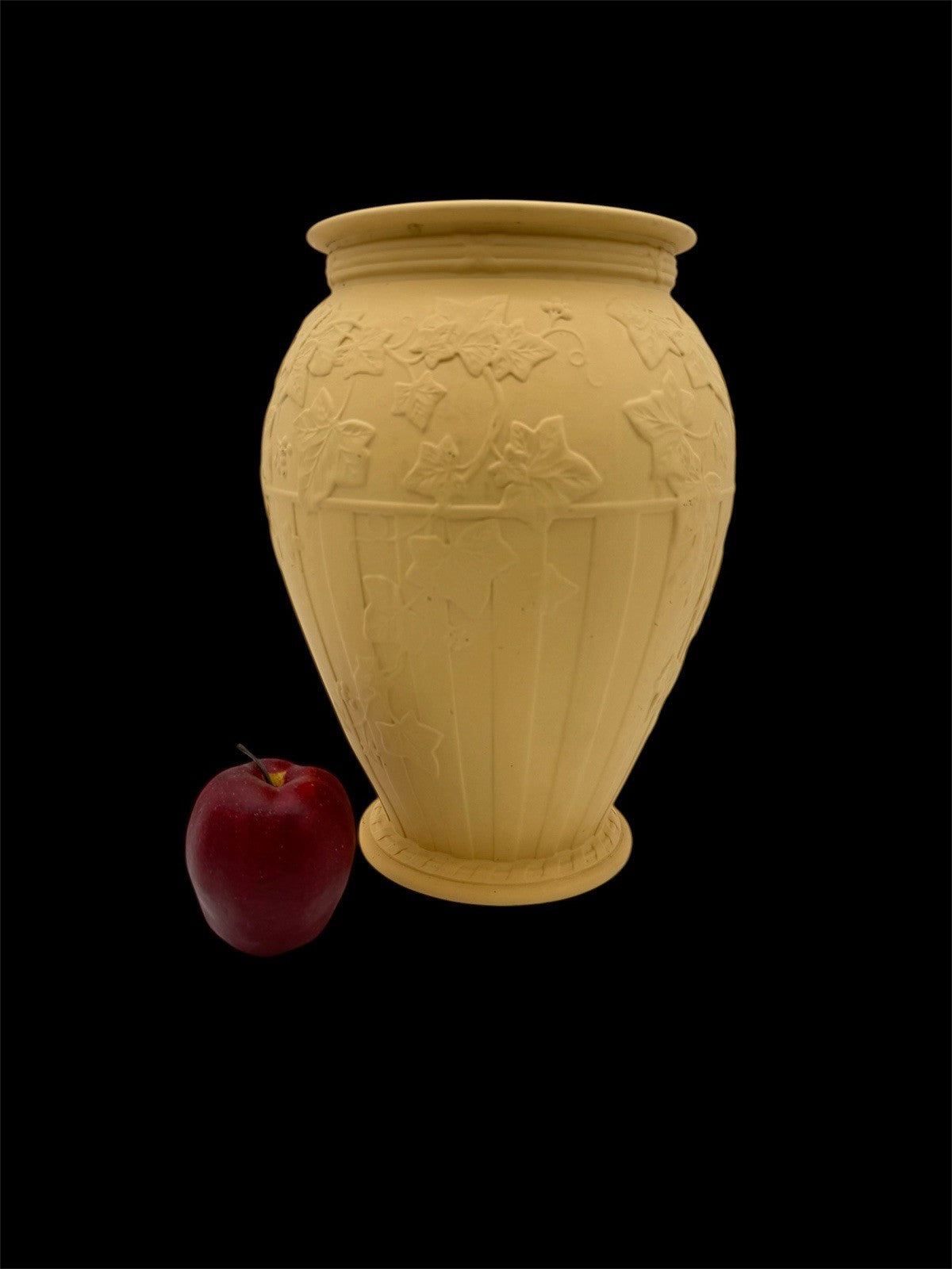 Large Wedgwood England Yellow Cane Jasperware Doric Ivy 12”H Porcelain Rare
