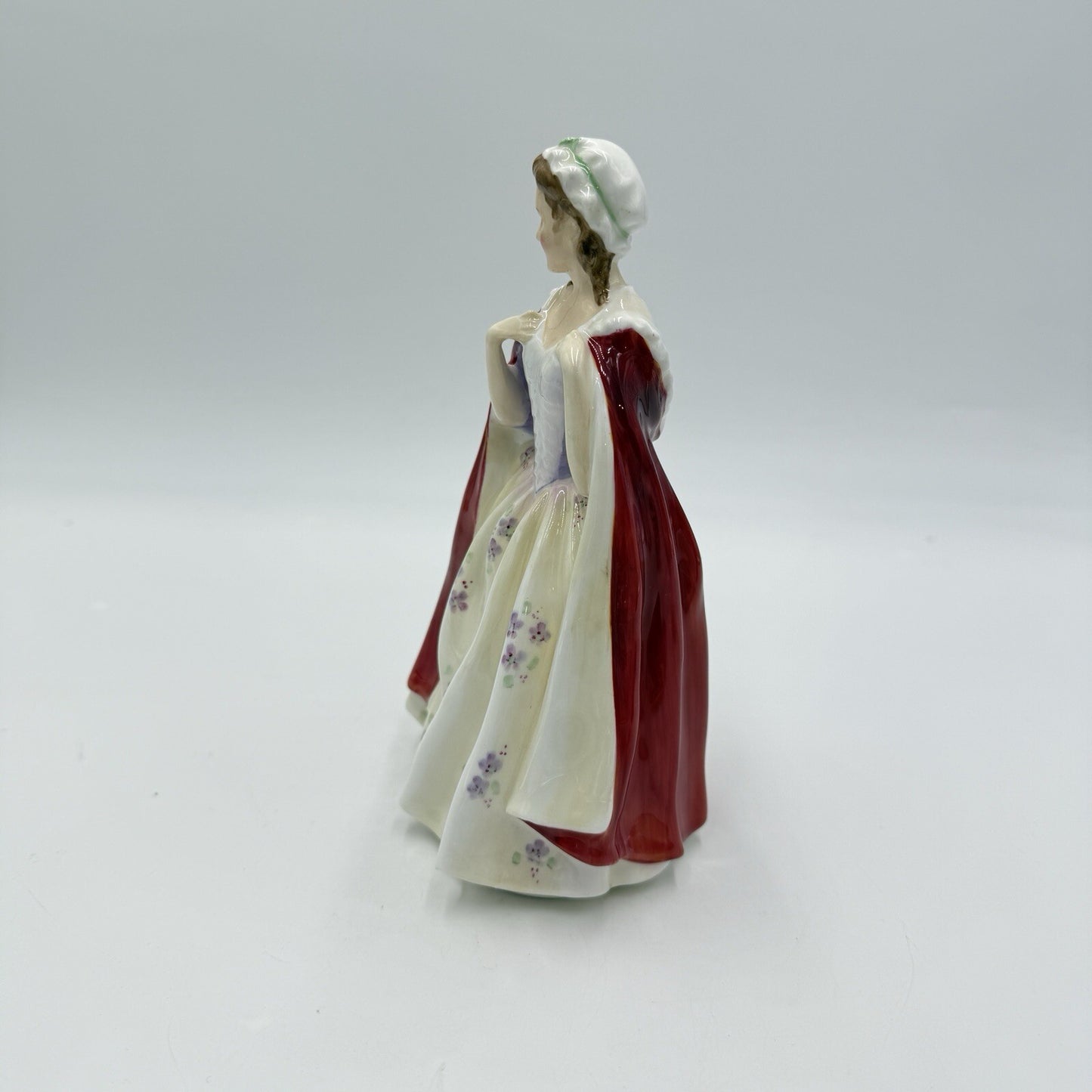 Vintage Royal Doulton Porcelain Figurine Bess  HN.2002 Antique Painted Lady 7.5"